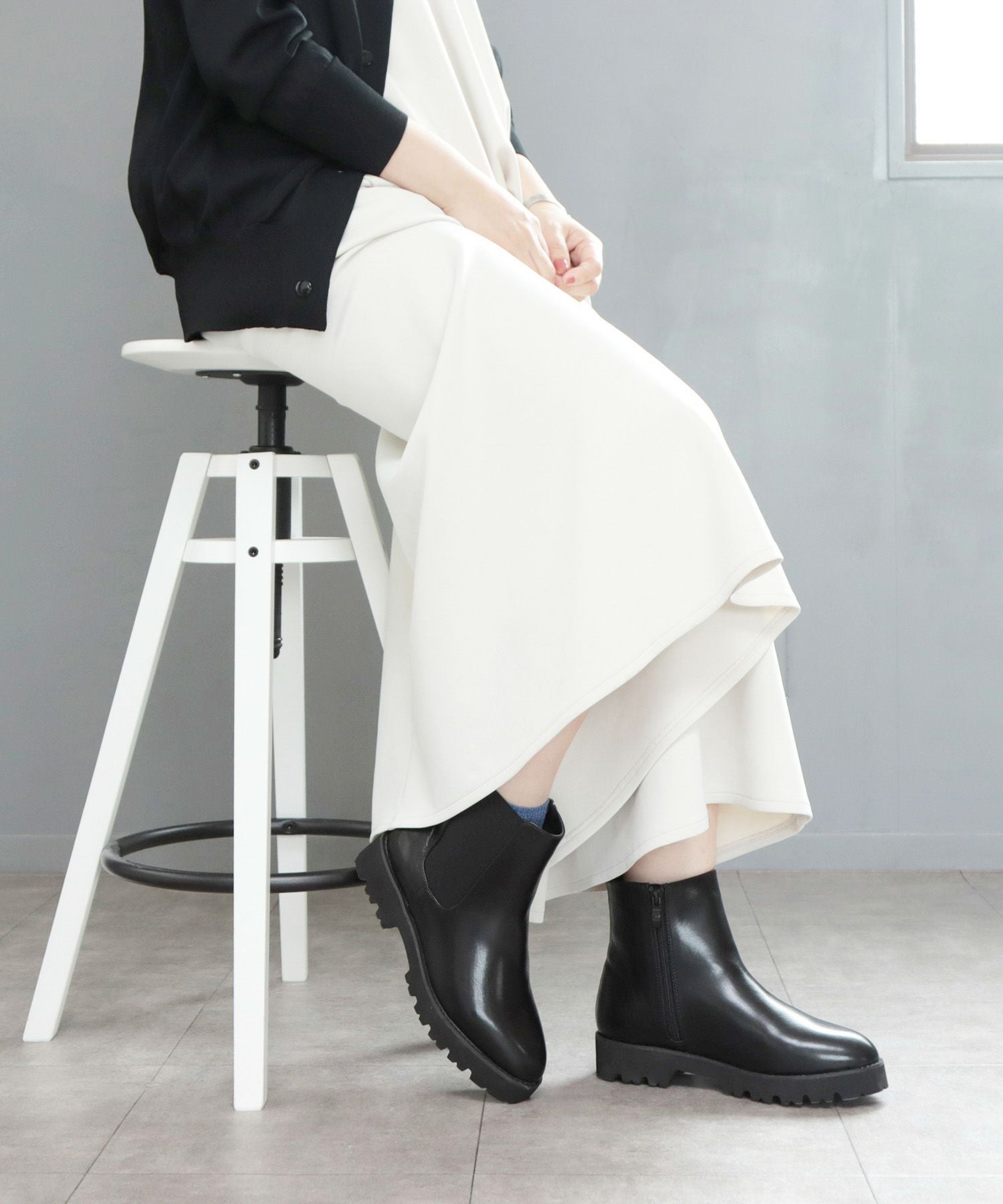 【4E幅広・大きいサイズ】厚底サイドゴアショートブーツ