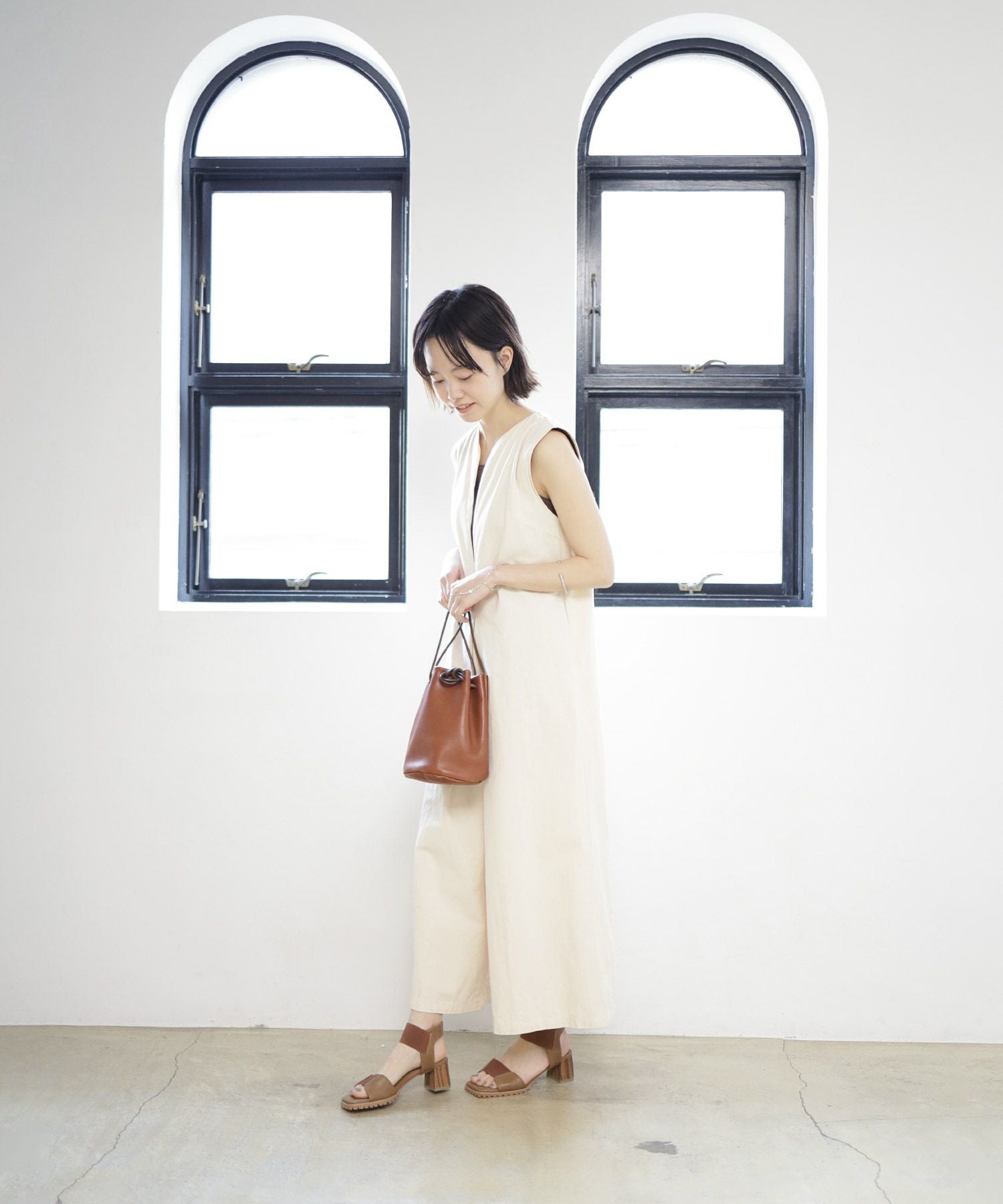 自分の足にフィットする！ゴムフィットチャンキーヒールサンダル 一部4月上旬入荷予定