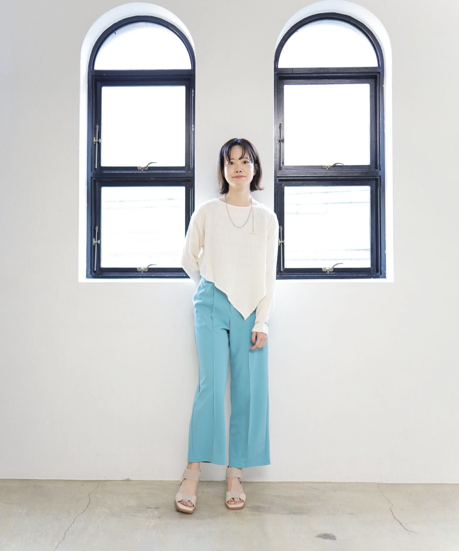 自分の足にフィットする！ゴムフィットチャンキーヒールサンダル 一部4月上旬入荷予定