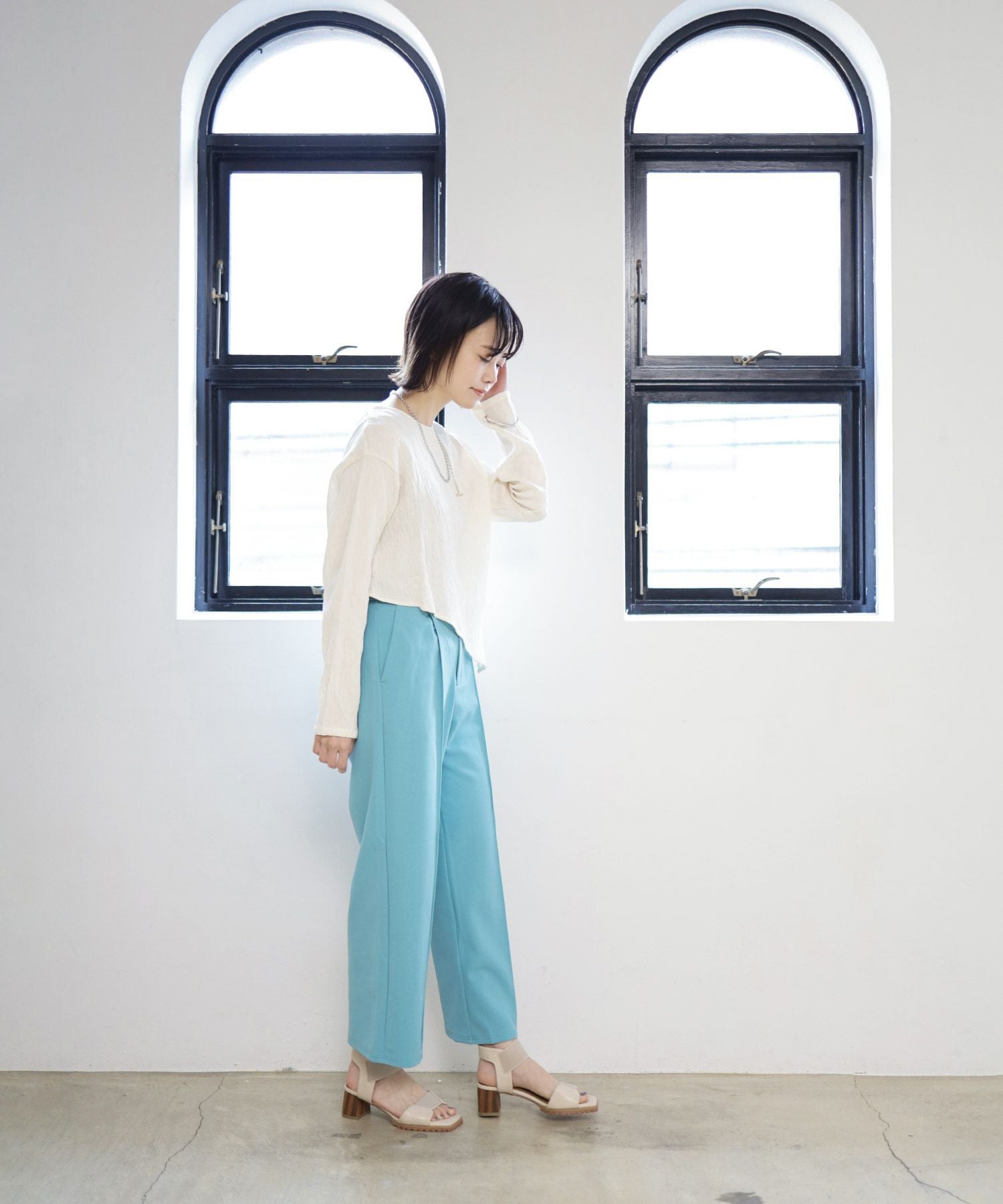 自分の足にフィットする!ゴムフィットチャンキーヒールサンダル 一部4月上旬入荷予定