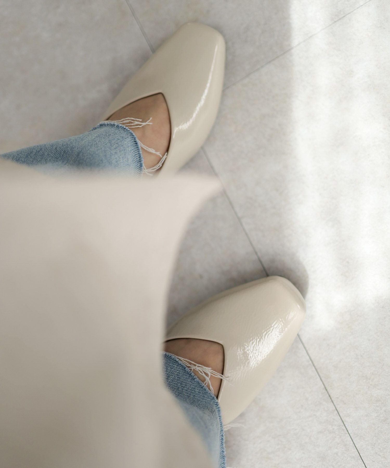 スクエアトゥローヒールエナメルパンプス▲返品交換不可