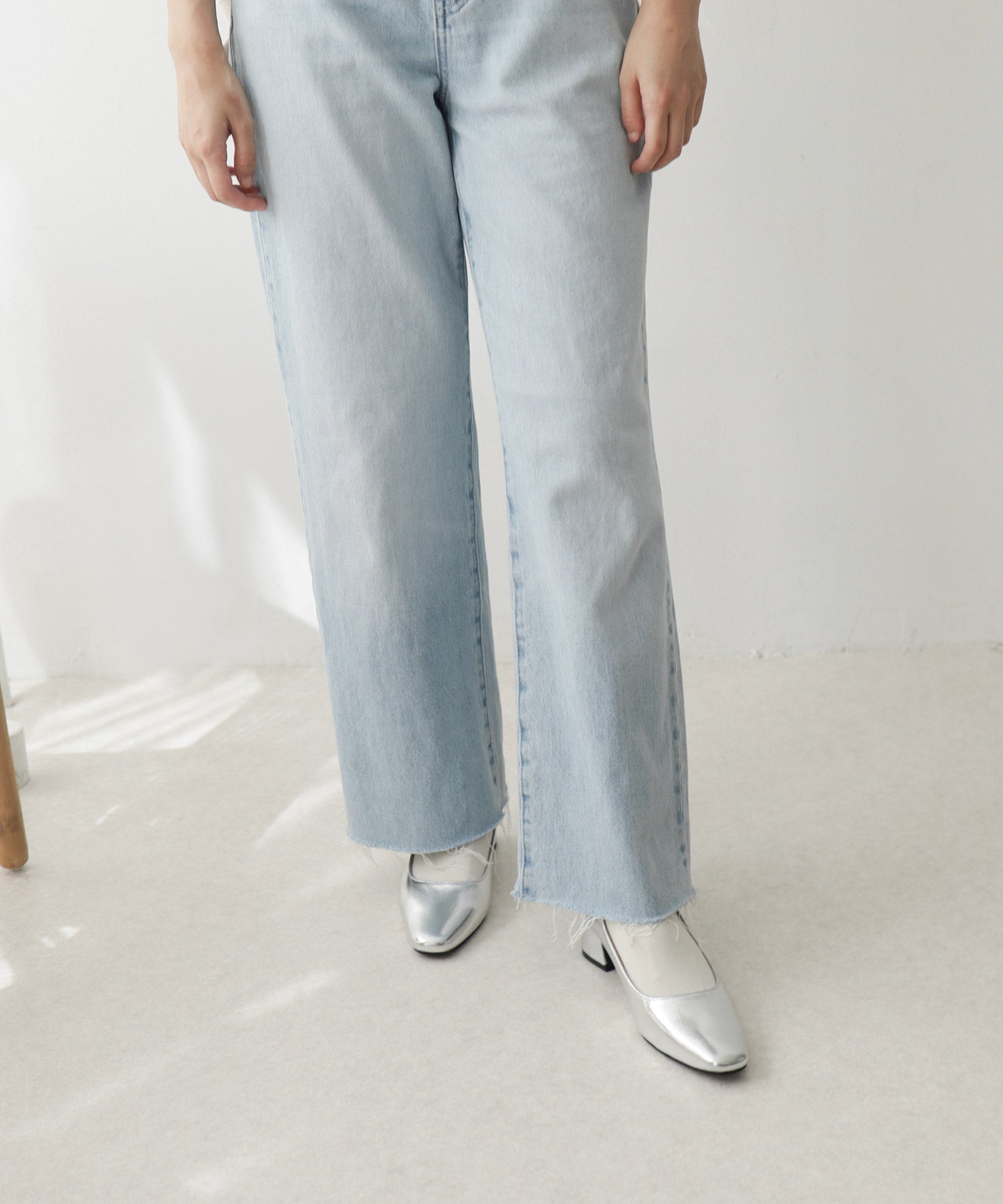 スクエアトゥメリージェーンストラップパンプス