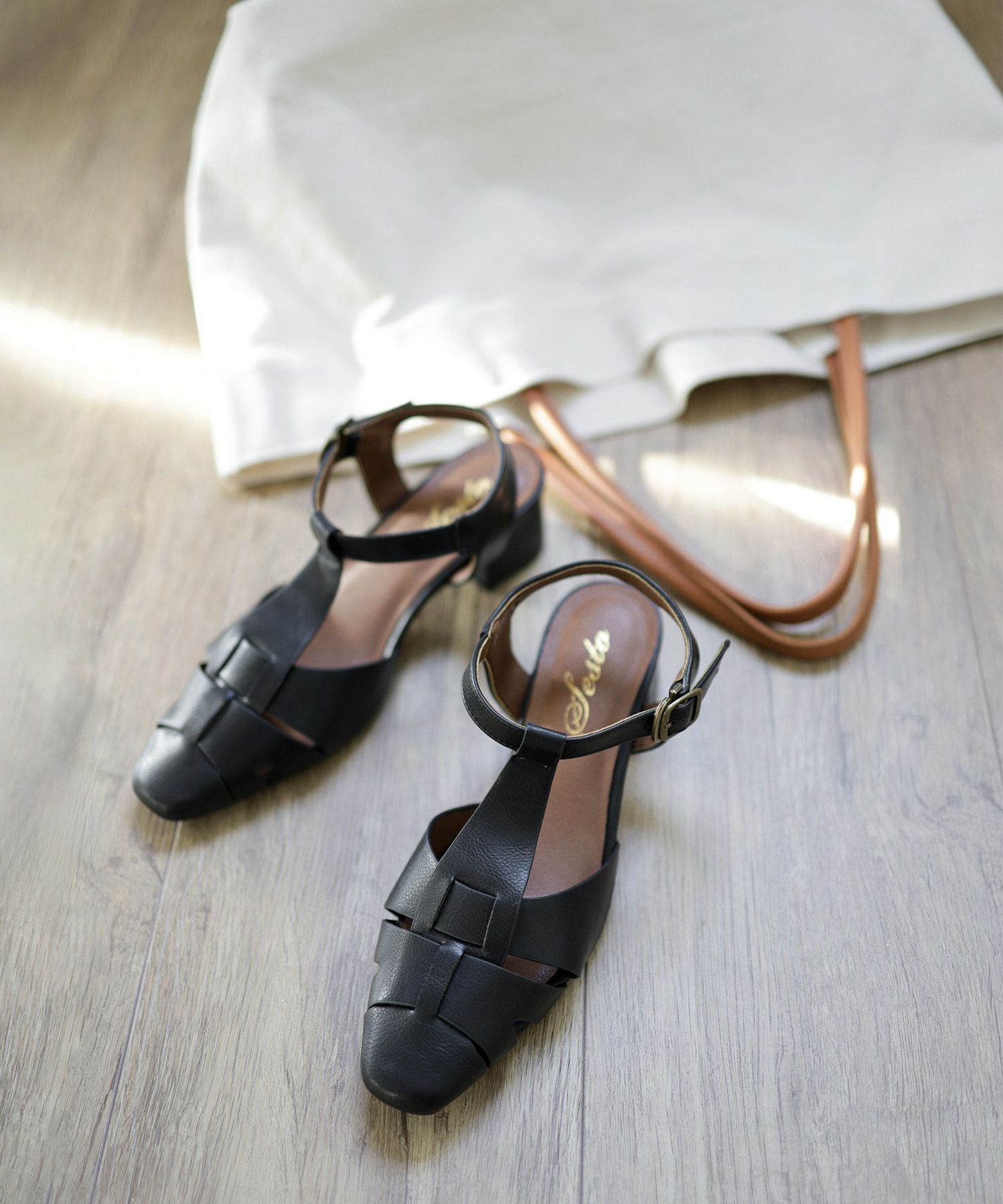 ミドルヒールグルカサンダル 【公式ショップ・ZOZOTOWN限定販売