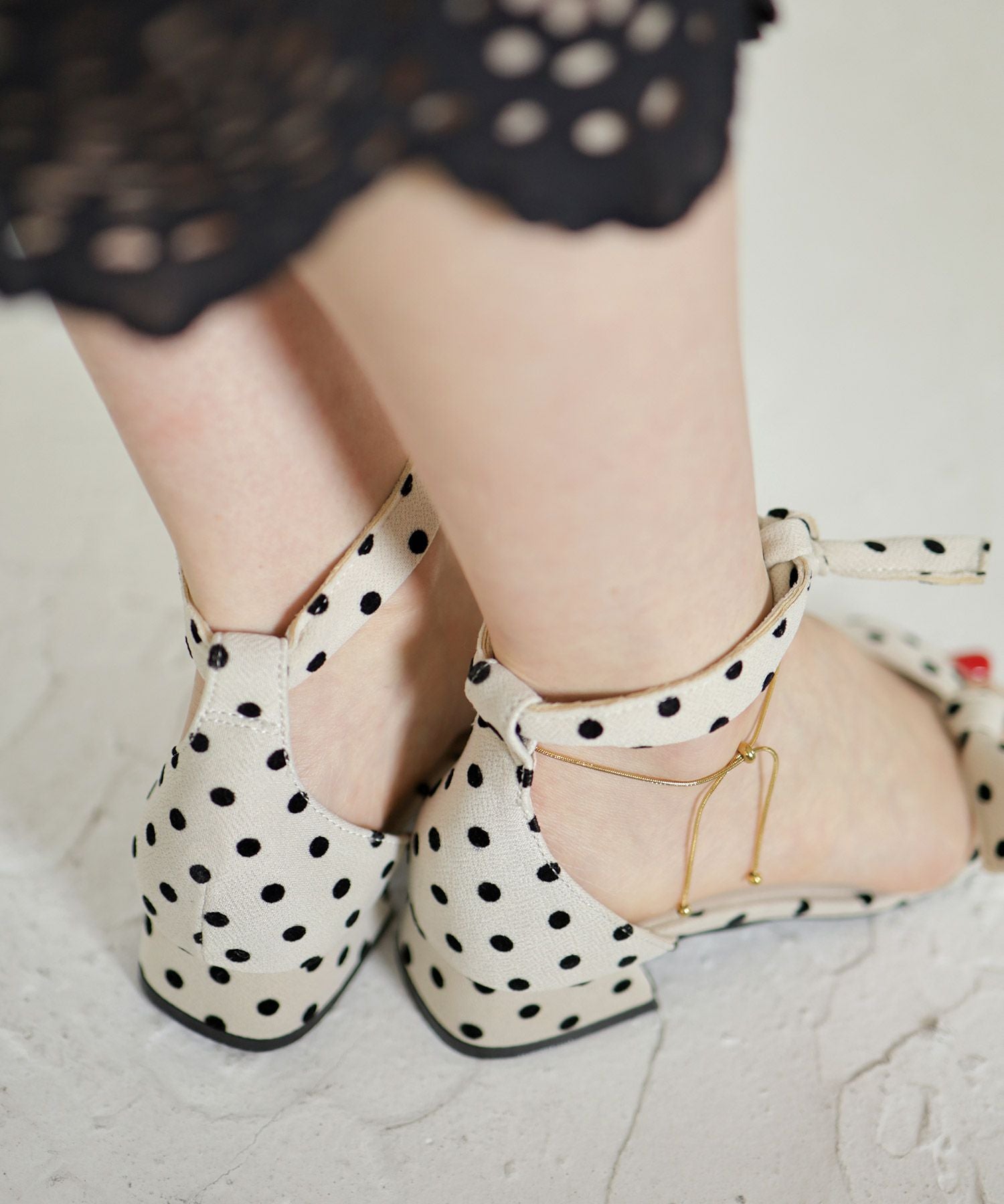 ダブルリボンローヒールストラップサンダル ▲返品交換不可