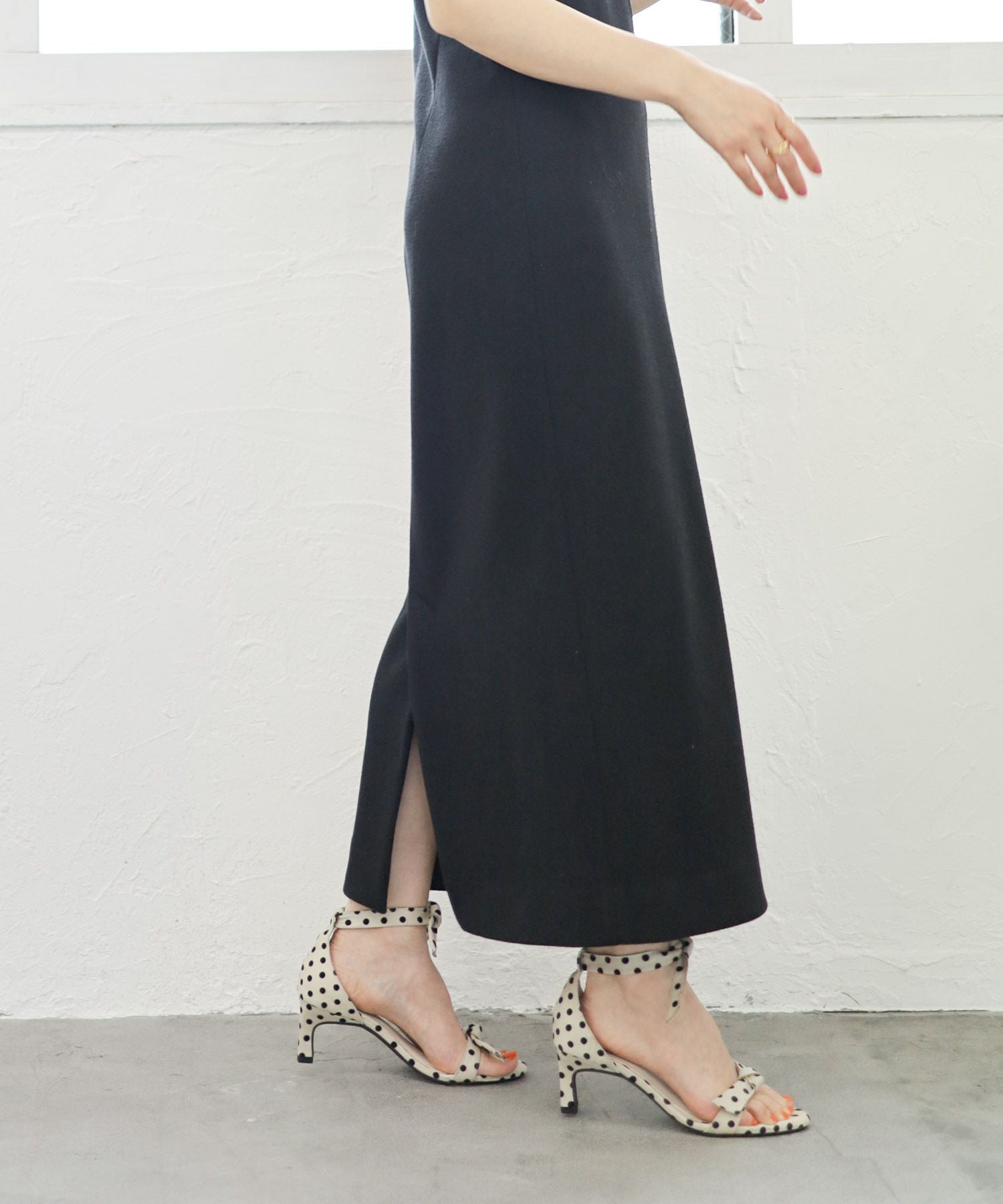 ダブルリボンストレートヒールストラップサンダル▲返品交換不可