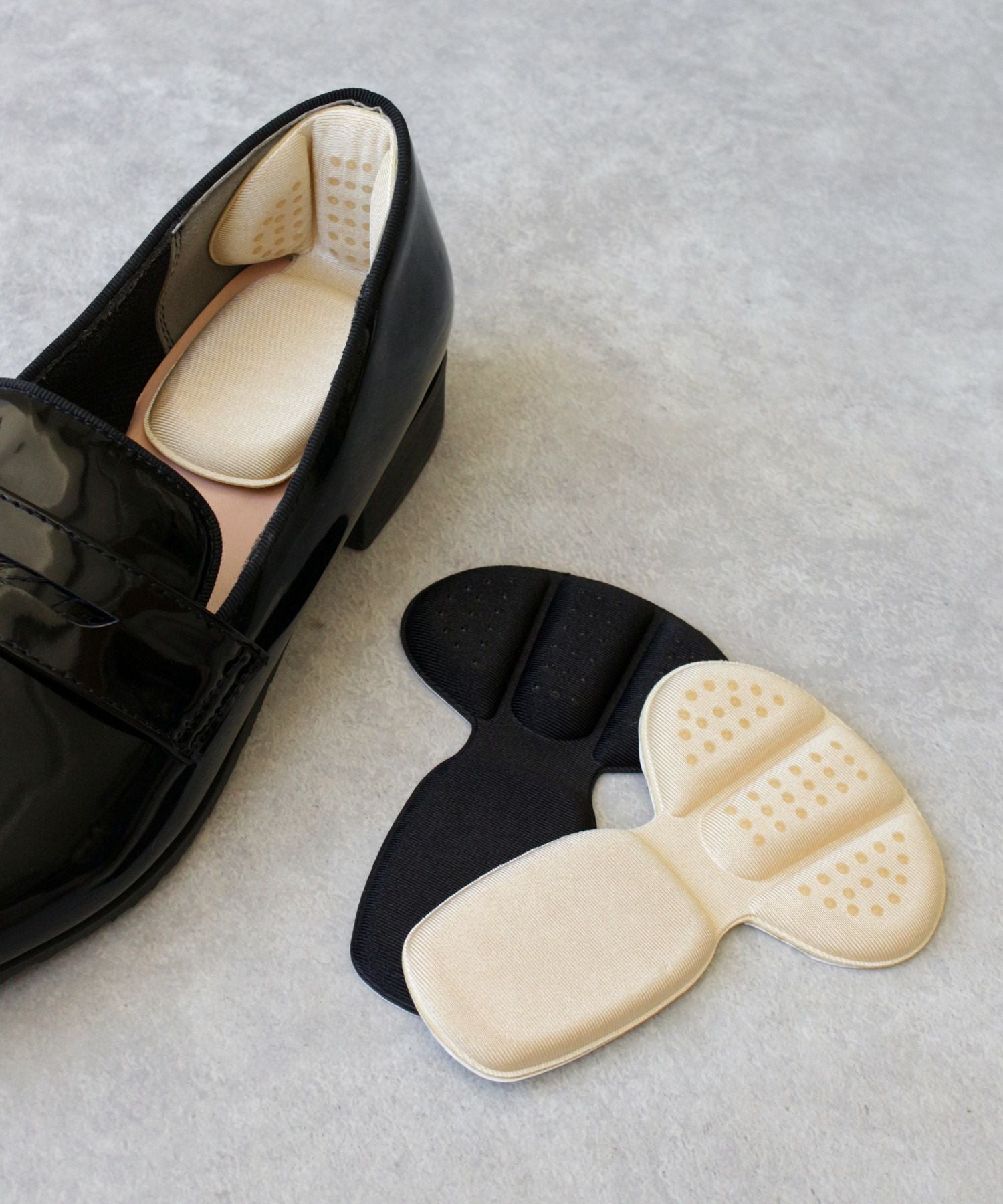 滑り止めつきかかとがズレないクッションインソール 【返品・交換不可】【4セットまでゆうパケット可】【公式ショップ限定販売アイテム】