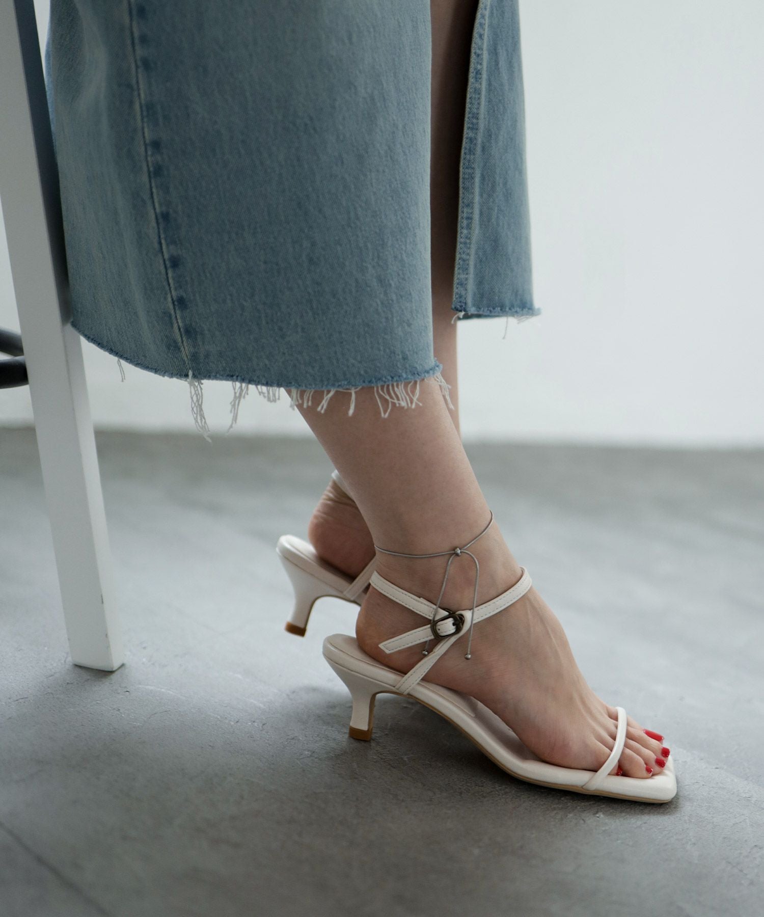 ふわふわクッションバーストラップサンダル▲返品不可