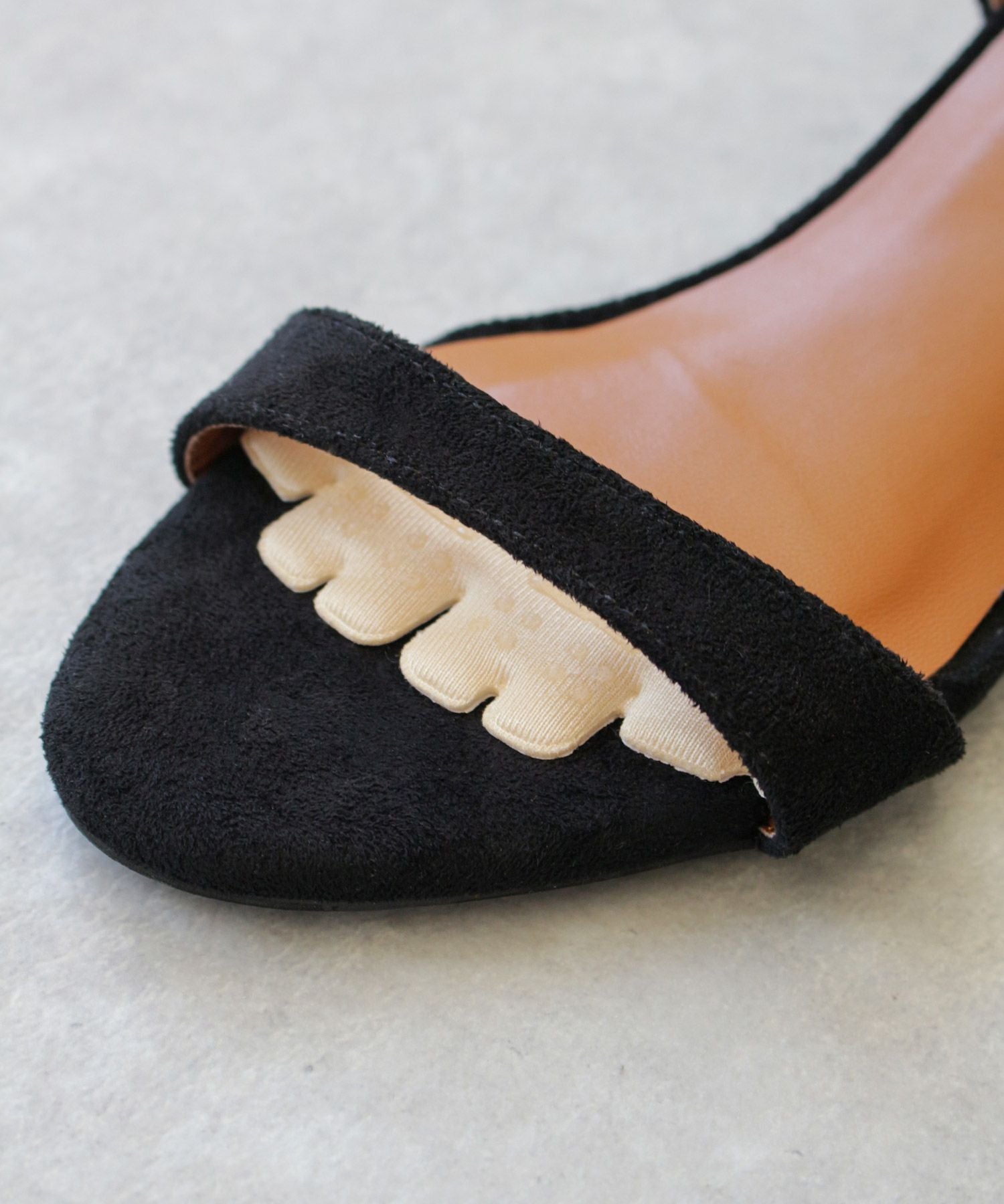 パンプス、サンダル用前滑り防止クッション 【返品・交換不可】【12セットまでゆうパケット可】【公式ショップ限定販売アイテム】