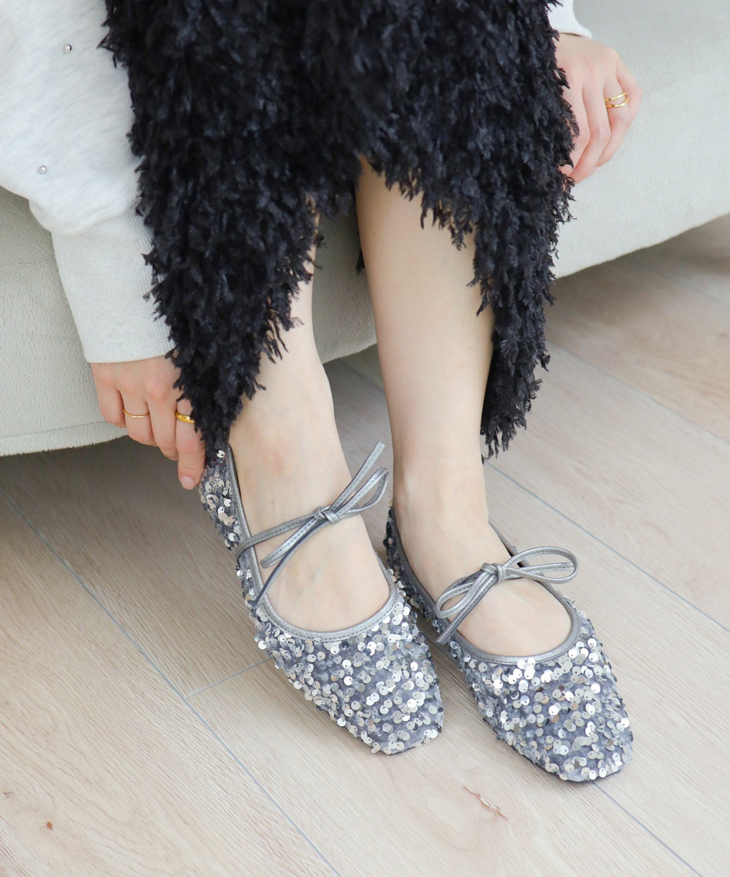 スクエアトゥレースアップバレエシューズ