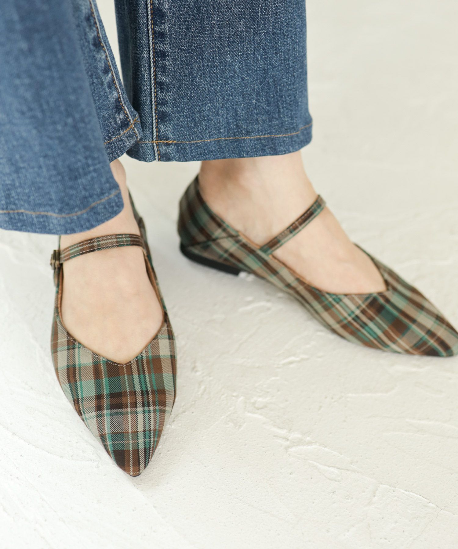 かかとが踏める2Wayポインテッドトゥメリージェーンパンプス△返品交換