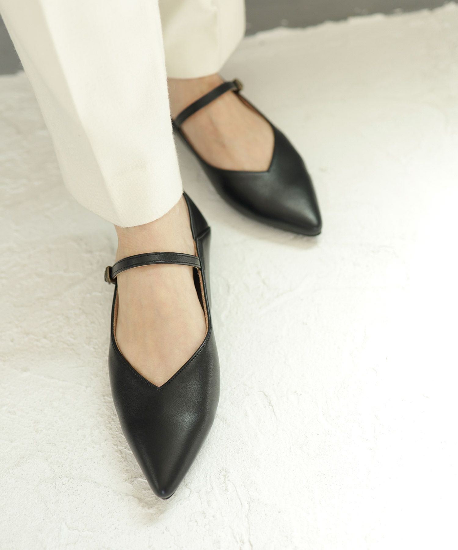 かかとが踏める2Wayポインテッドトゥメリージェーンパンプス△返品交換