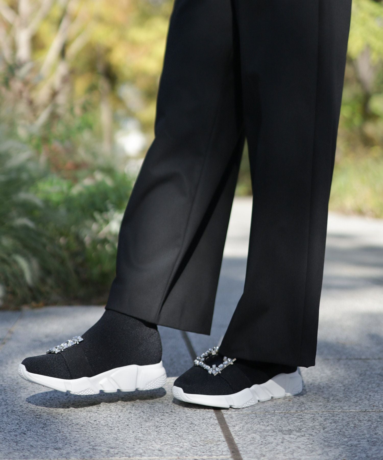 ビジュー付きスニーカー風ソックスブーツ▲返品交換不可