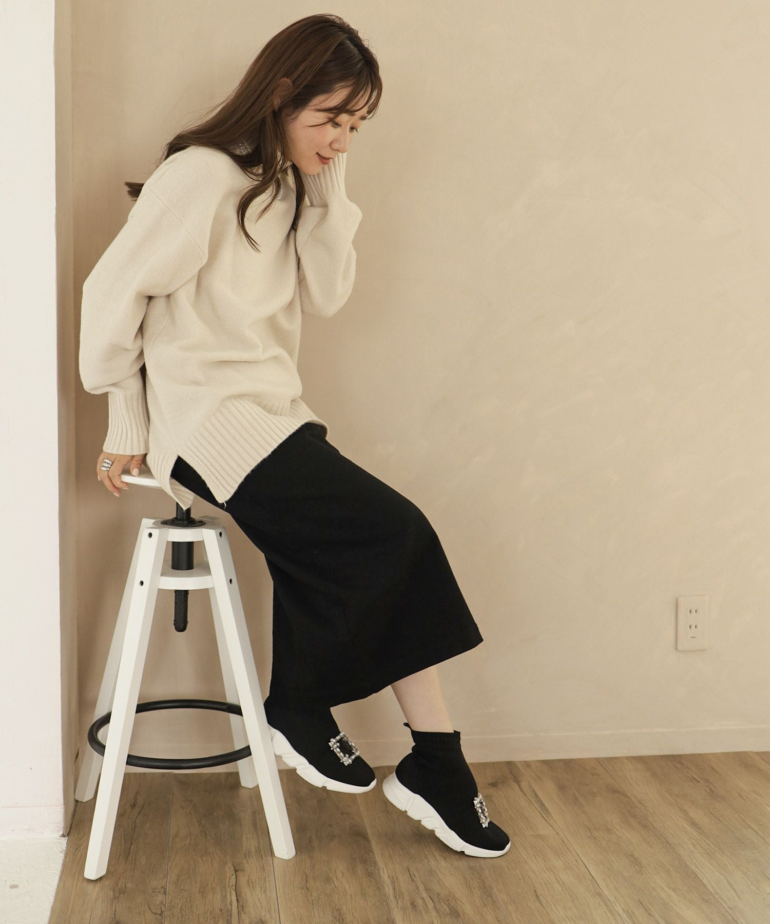 ビジュー付きスニーカー風ソックスブーツ▲返品交換不可