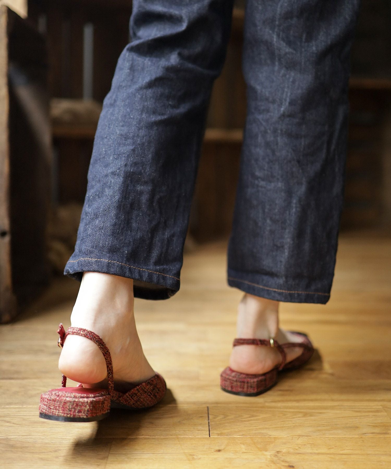 バイカラースクエアトゥローヒールスリングバックパンプス▲返品交換不可