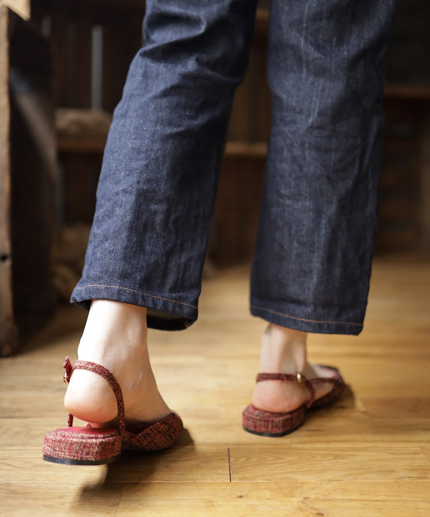 バイカラースクエアトゥローヒールスリングバックパンプス▲返品交換不可