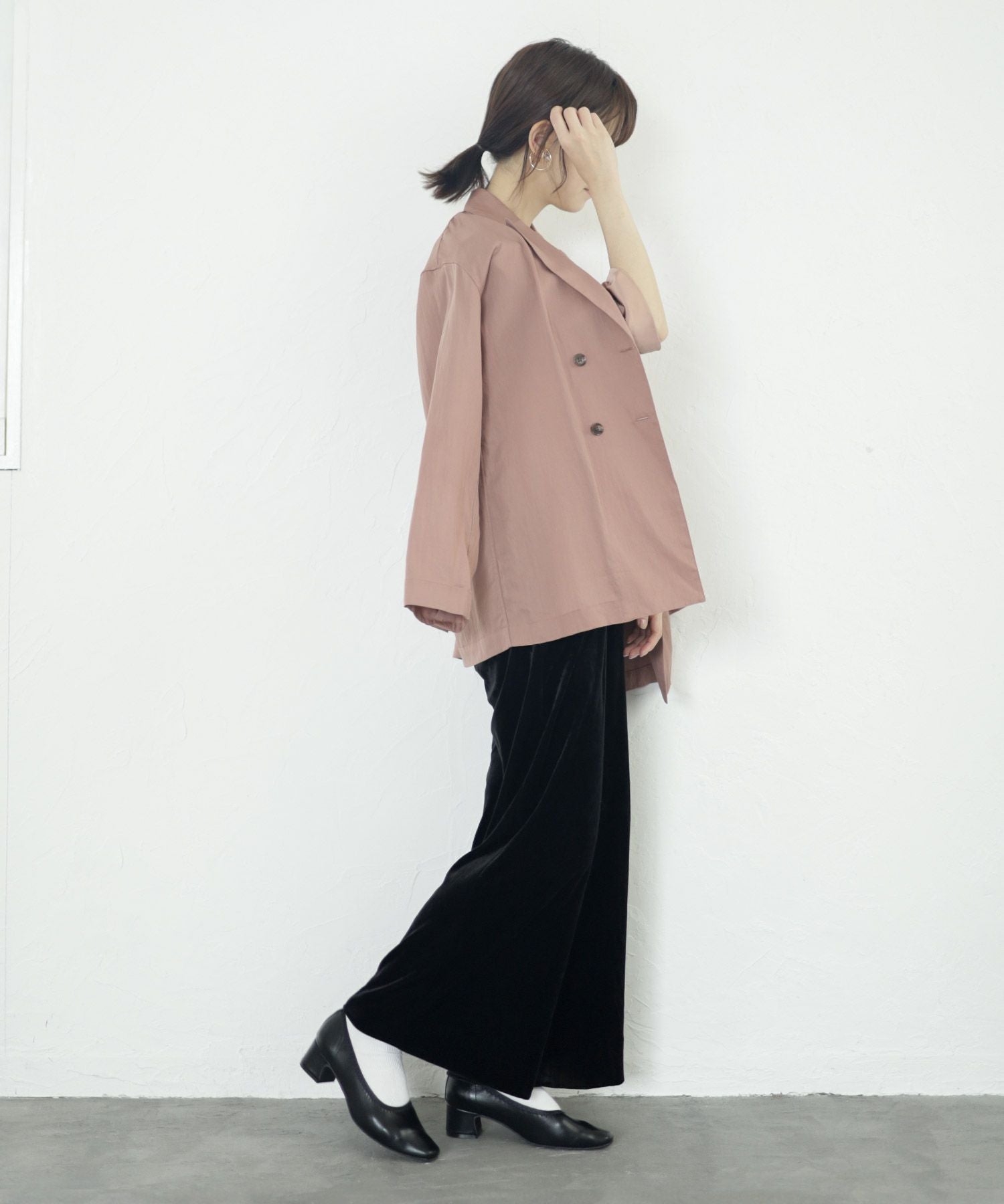 履き口ゴムの柔らか素材スクエアトゥパンプス▲返品交換不可