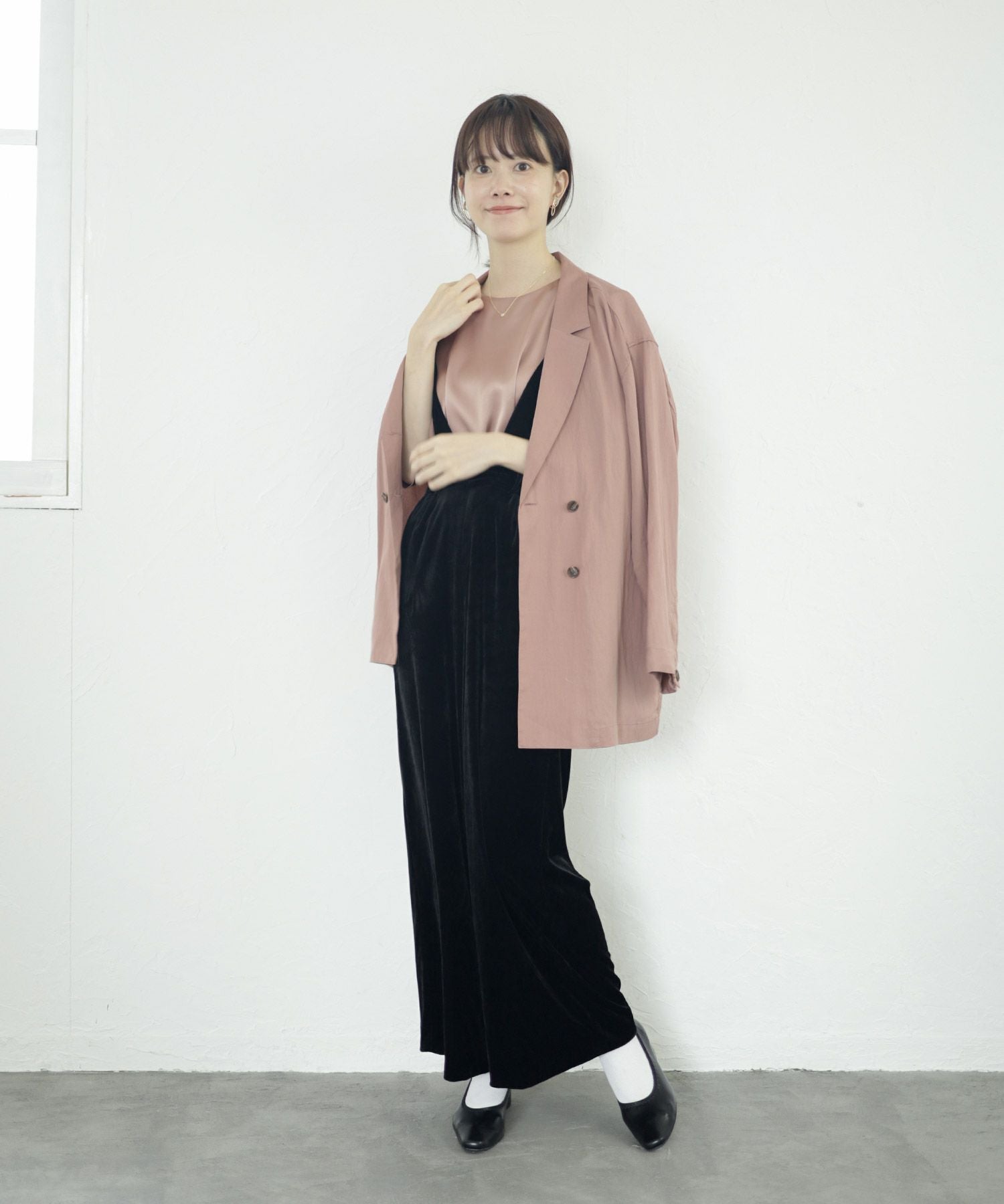 履き口ゴムの柔らか素材スクエアトゥパンプス▲返品交換不可