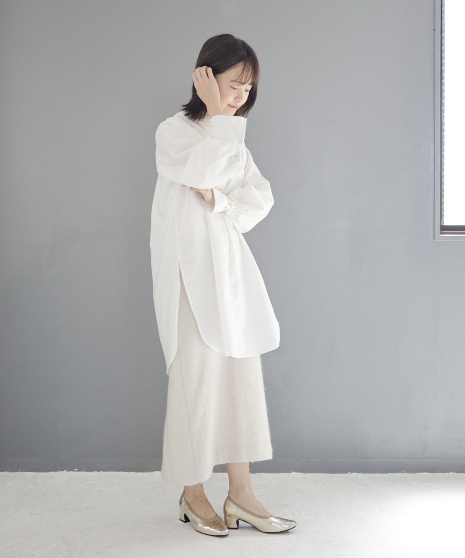 履き口ゴムの柔らか素材スクエアトゥパンプス▲返品交換不可