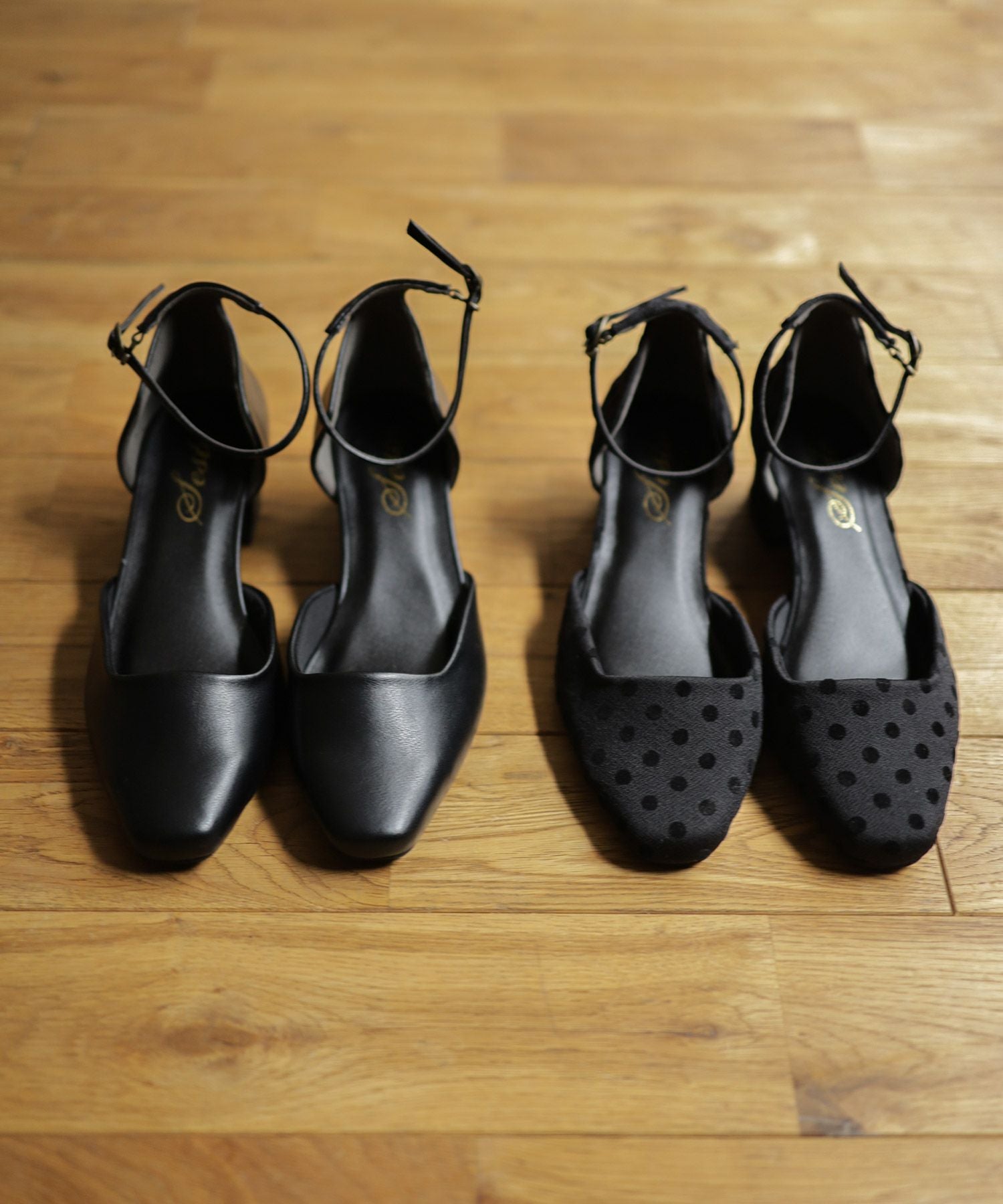 スクエアトゥメリージェーンストラップパンプス