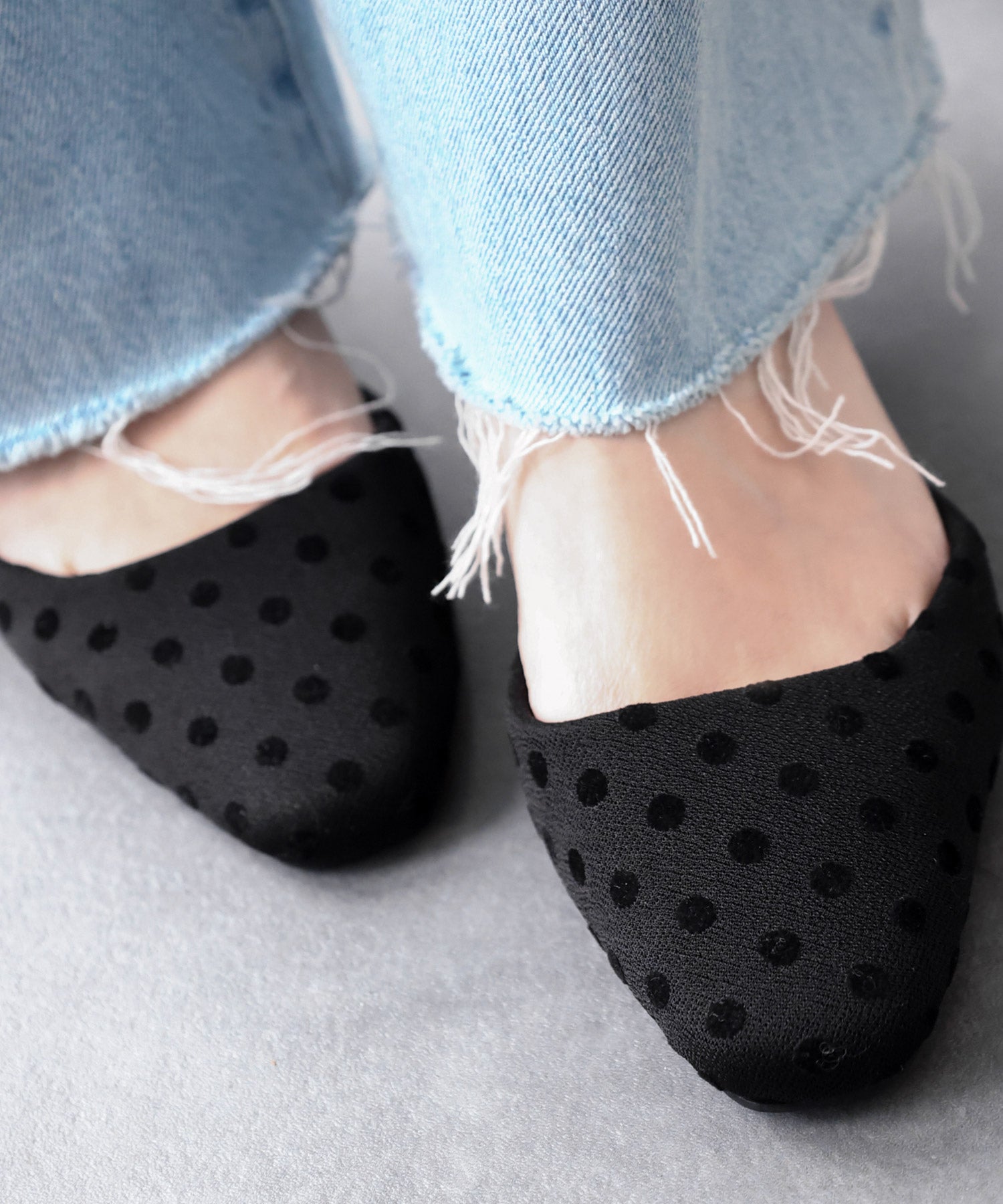 スクエアトゥメリージェーンストラップパンプス