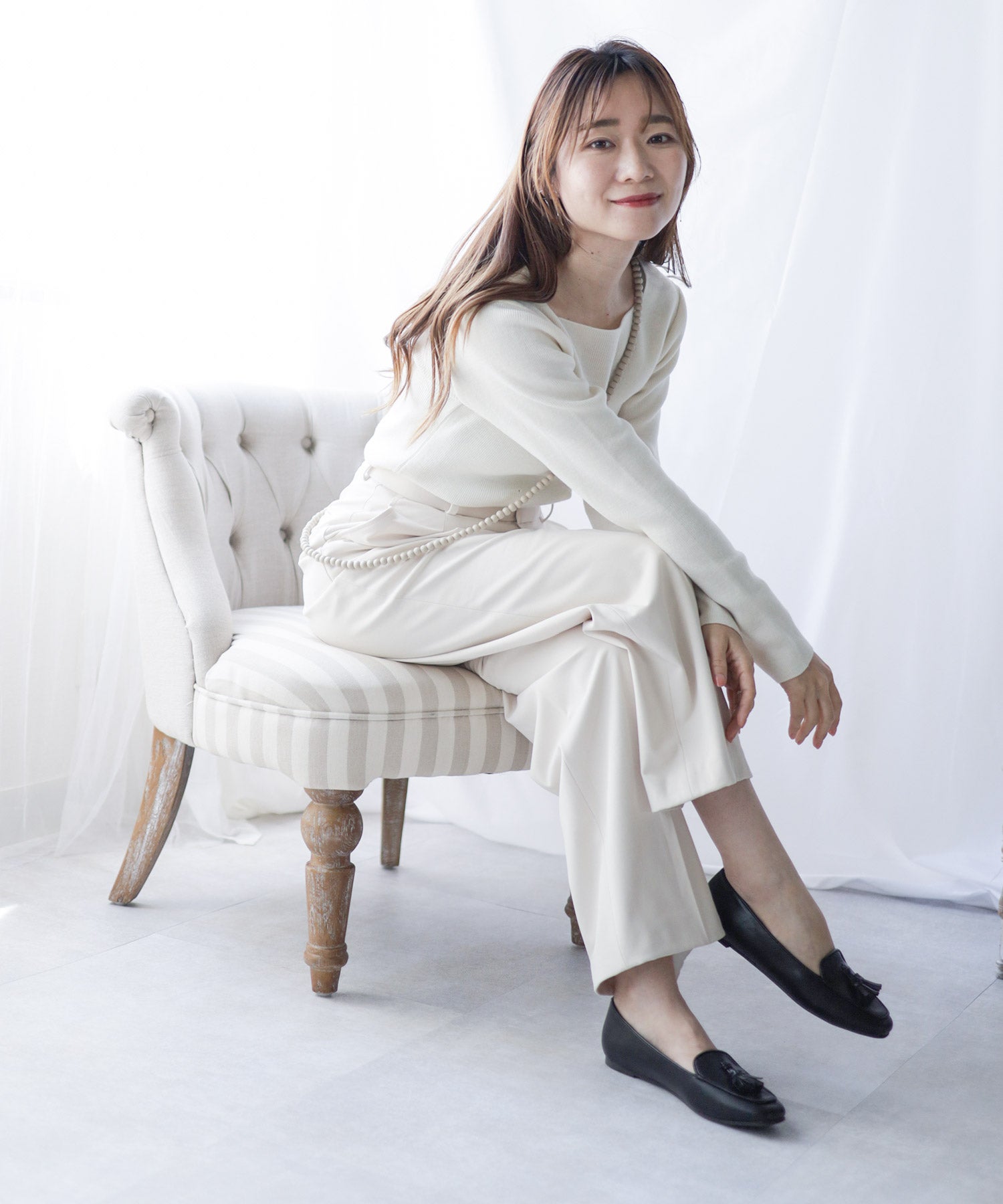 タッセル付きフラットローファーパンプス 一部4月上旬入荷予定