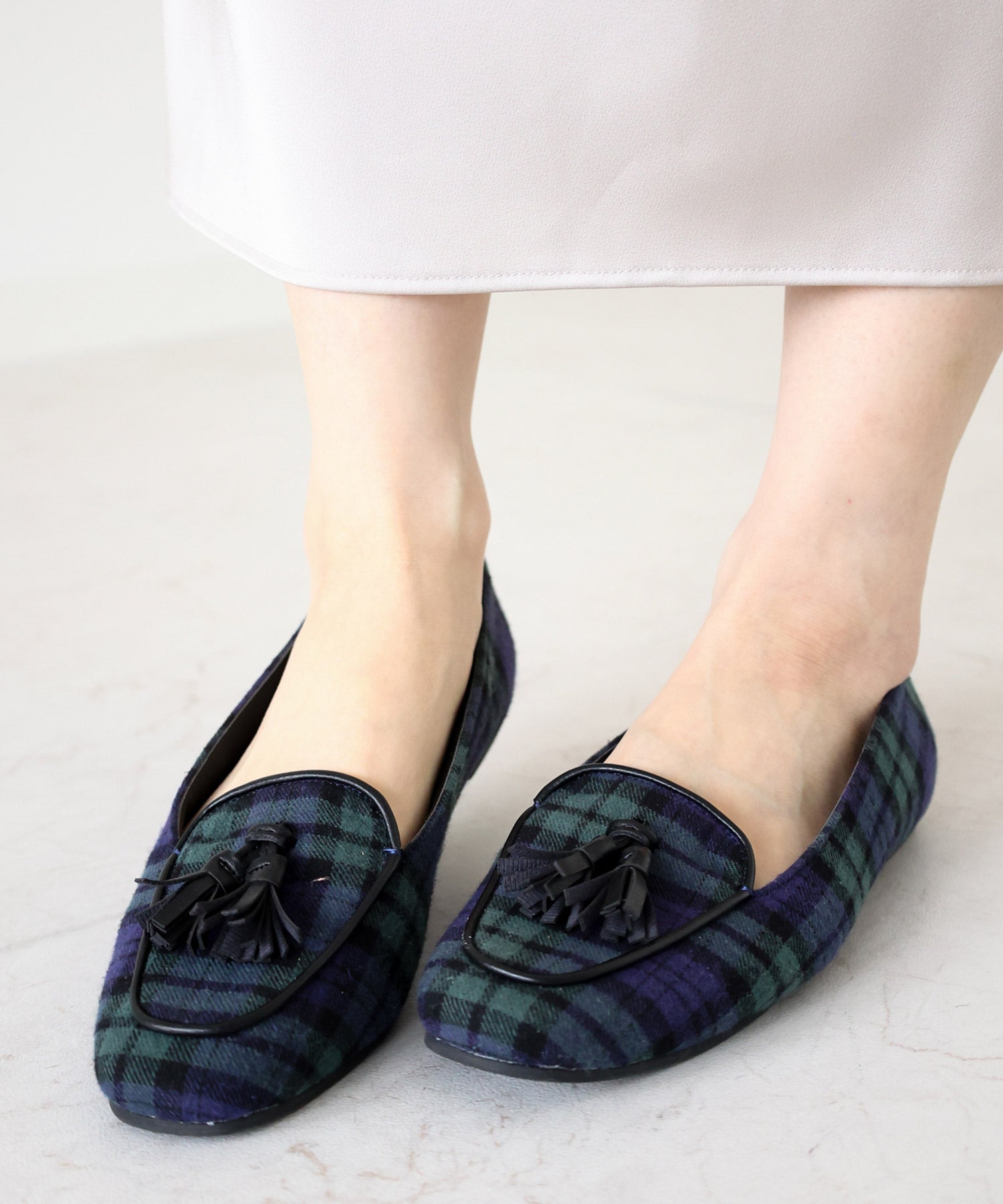 タッセル付きフラットローファーパンプス 一部4月上旬入荷予定