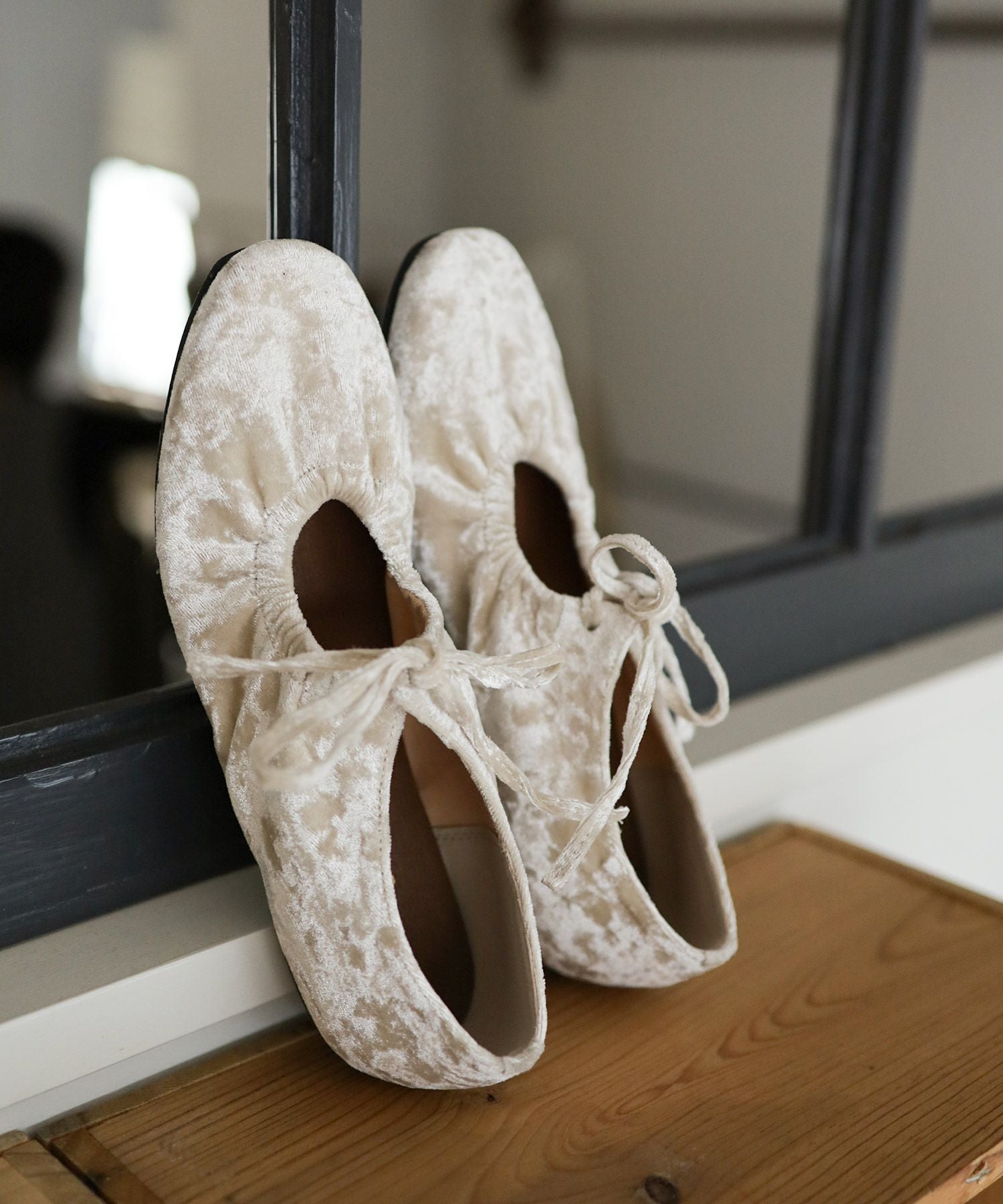 レースアップリボンバレエシューズ▲返品交換不可