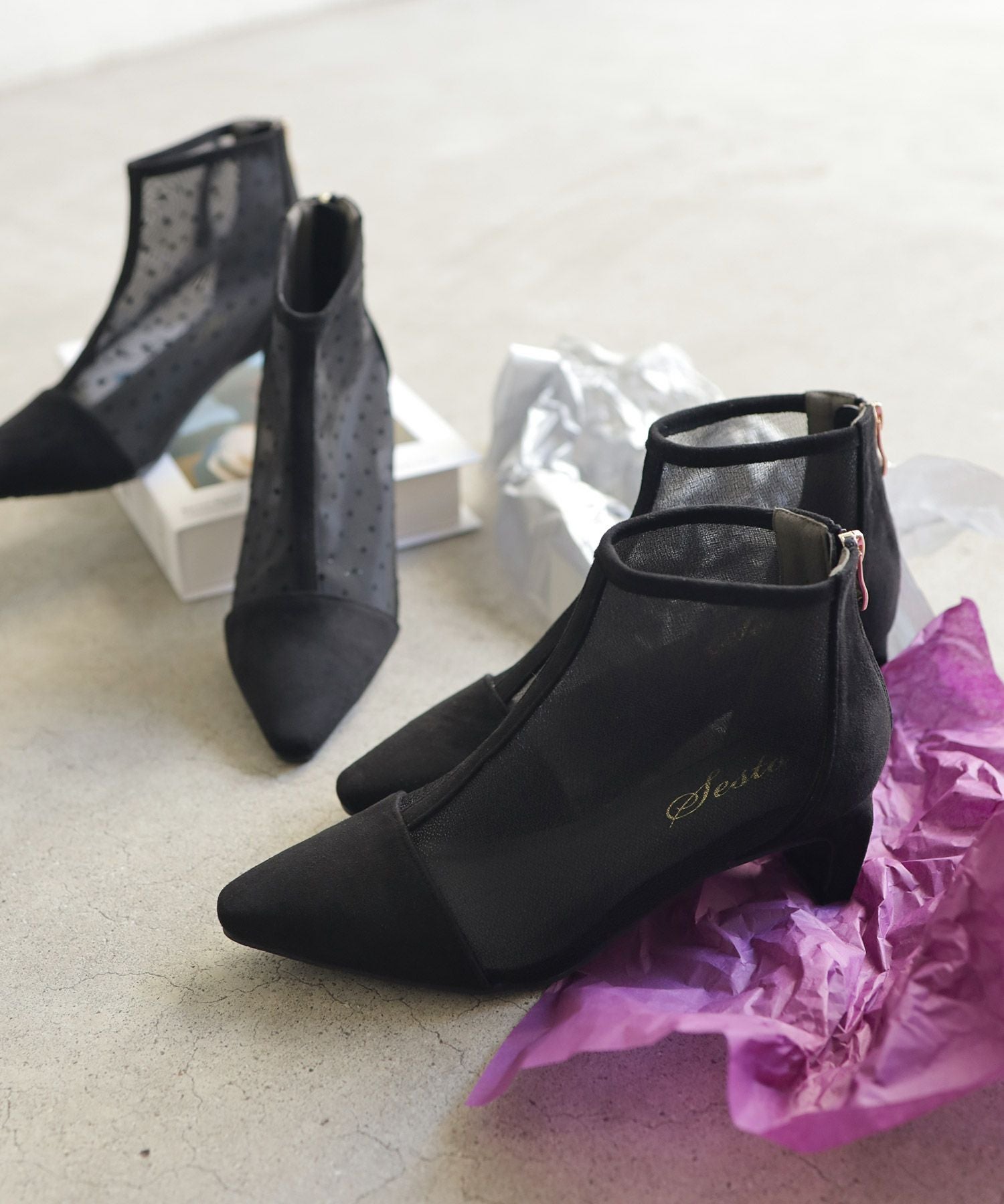 ドットチュールショートブーツ