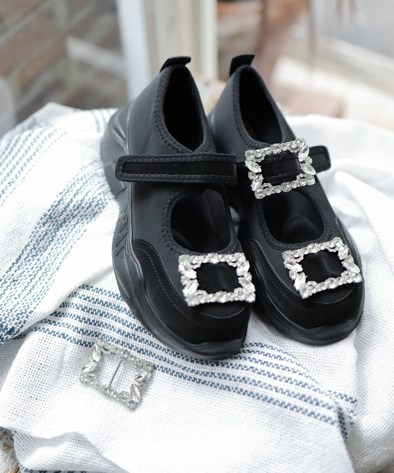 ダブルビジューメリージェーン厚底スニーカー▲返品不可