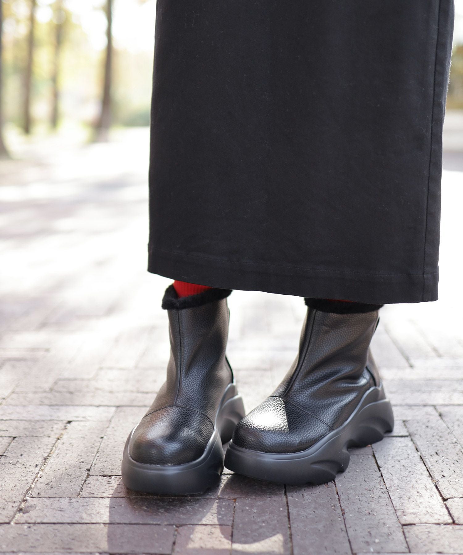 インナーファーの厚底ムートンスニーカーブーツ▲返品不可