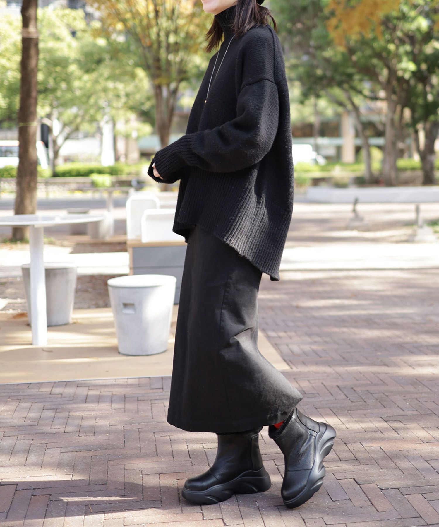 インナーファーの厚底ムートンスニーカーブーツ▲返品不可