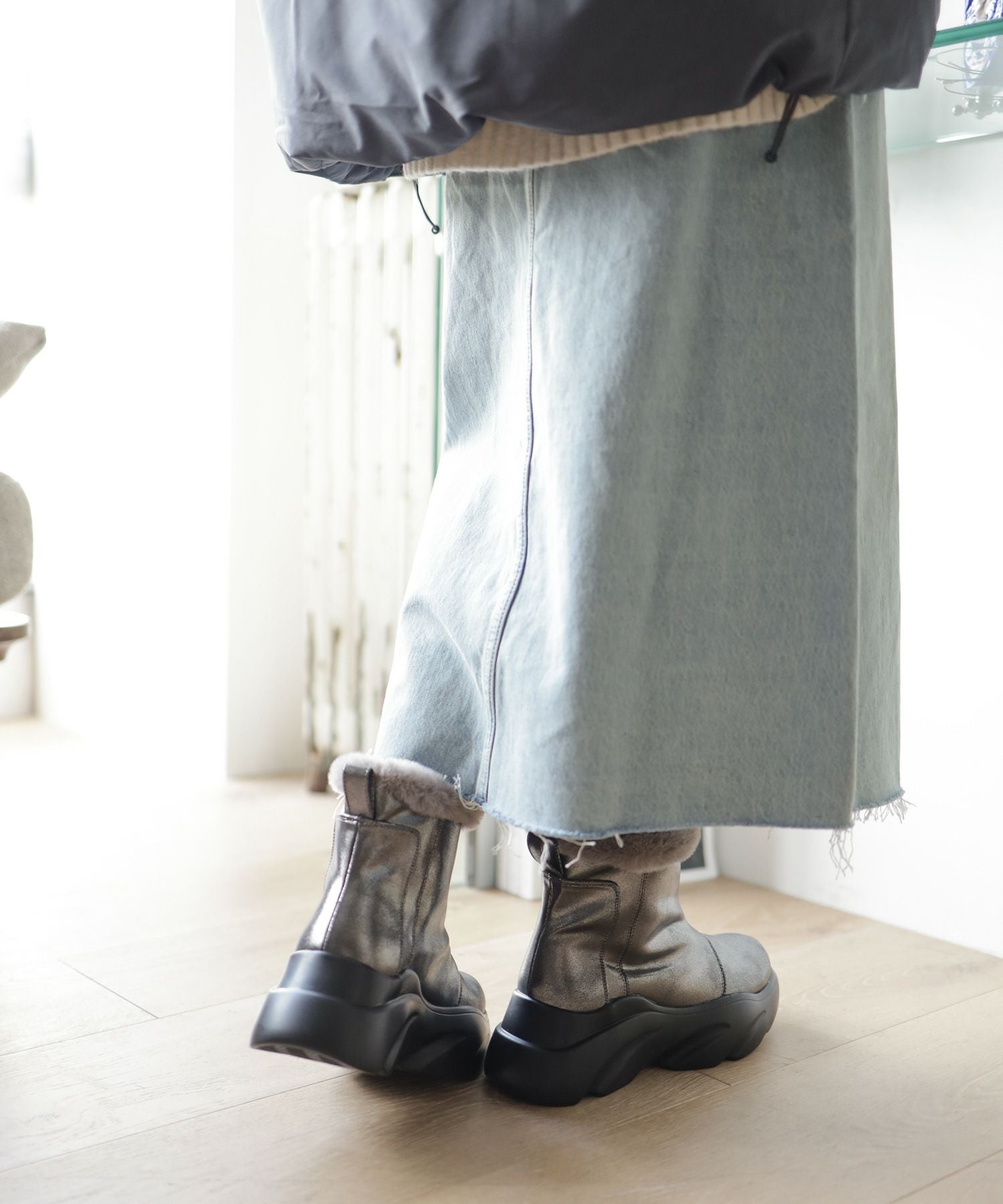 インナーファーの厚底ムートンスニーカーブーツ▲返品不可