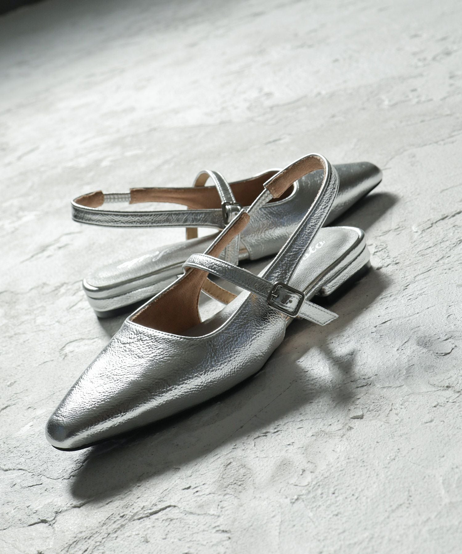 スクエアトゥバックストラップメリージェーンパンプス▲返品不可