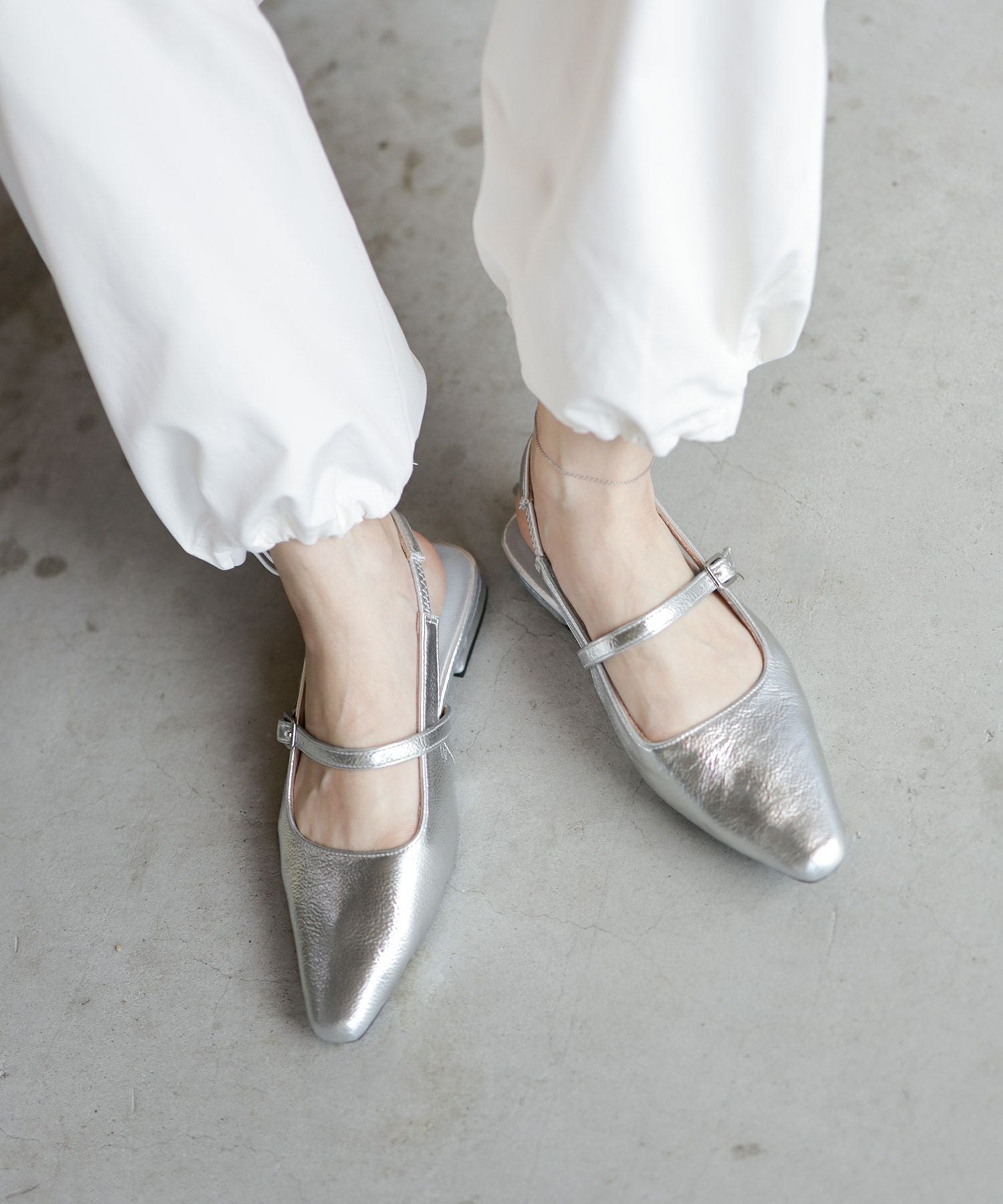 スクエアトゥバックストラップメリージェーンパンプス▲返品不可