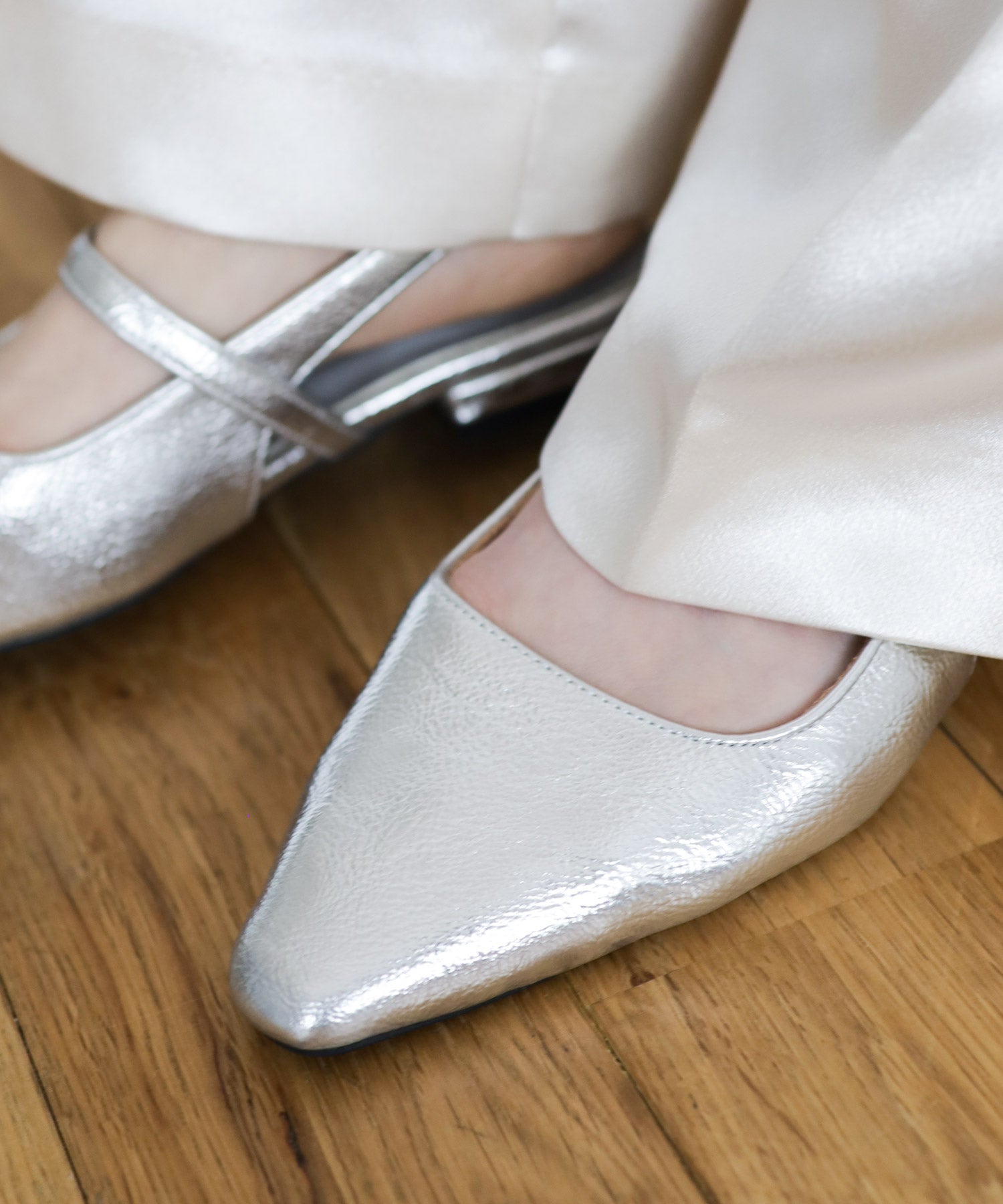 スクエアトゥバックストラップメリージェーンパンプス▲返品不可