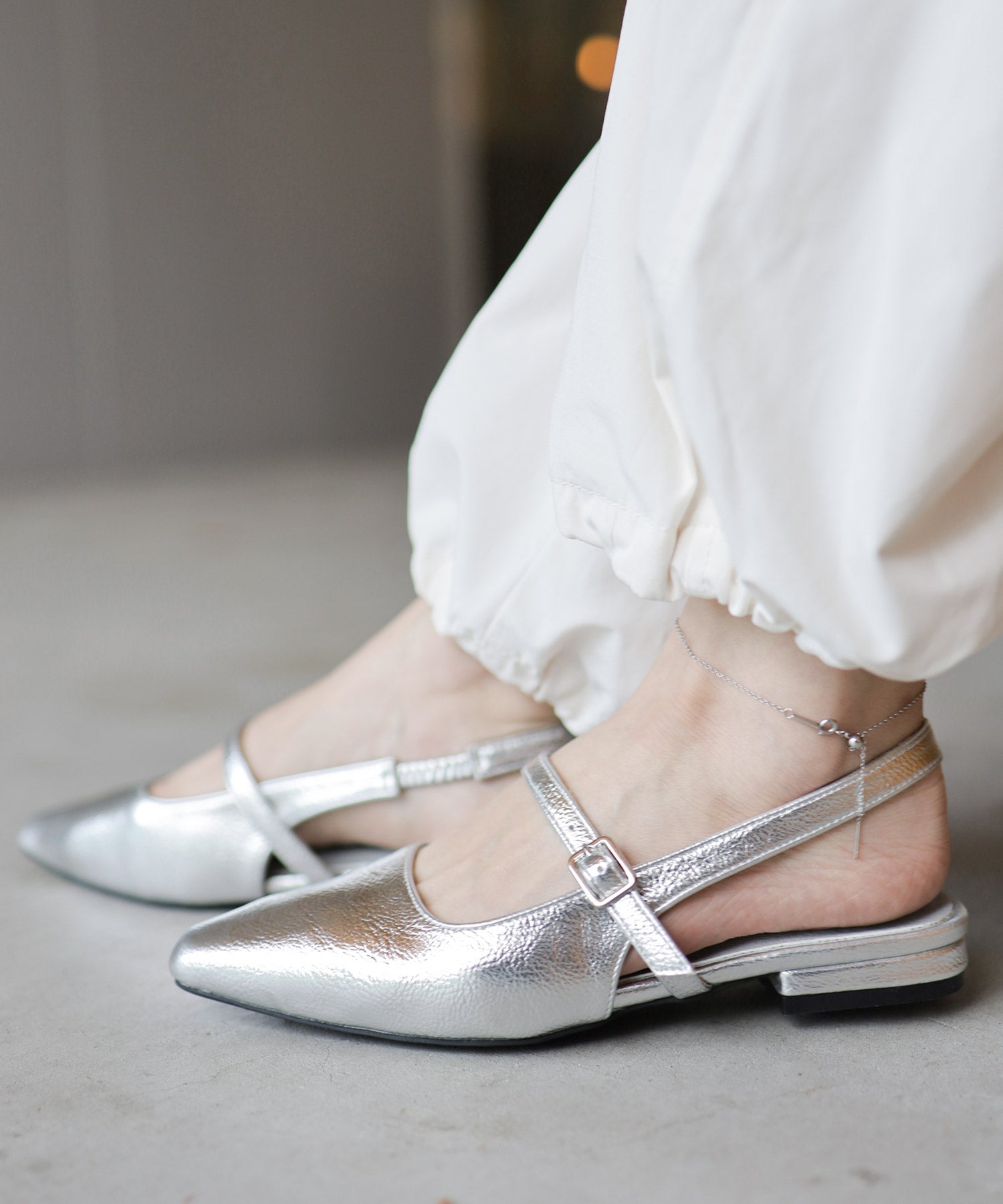 スクエアトゥバックストラップメリージェーンパンプス▲返品不可