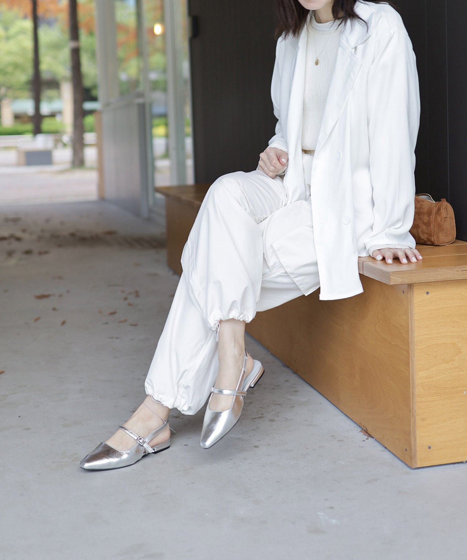 スクエアトゥバックストラップメリージェーンパンプス▲返品不可