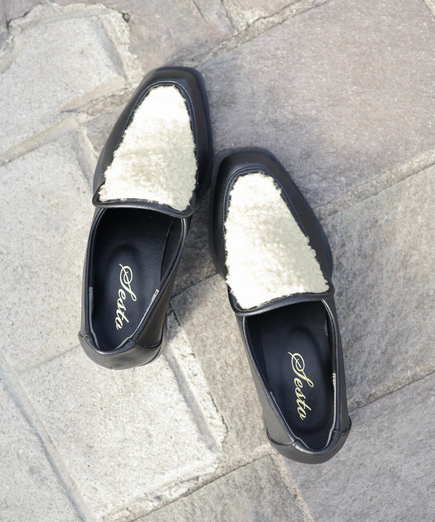 もこもこボアローファー▲返品交換不可