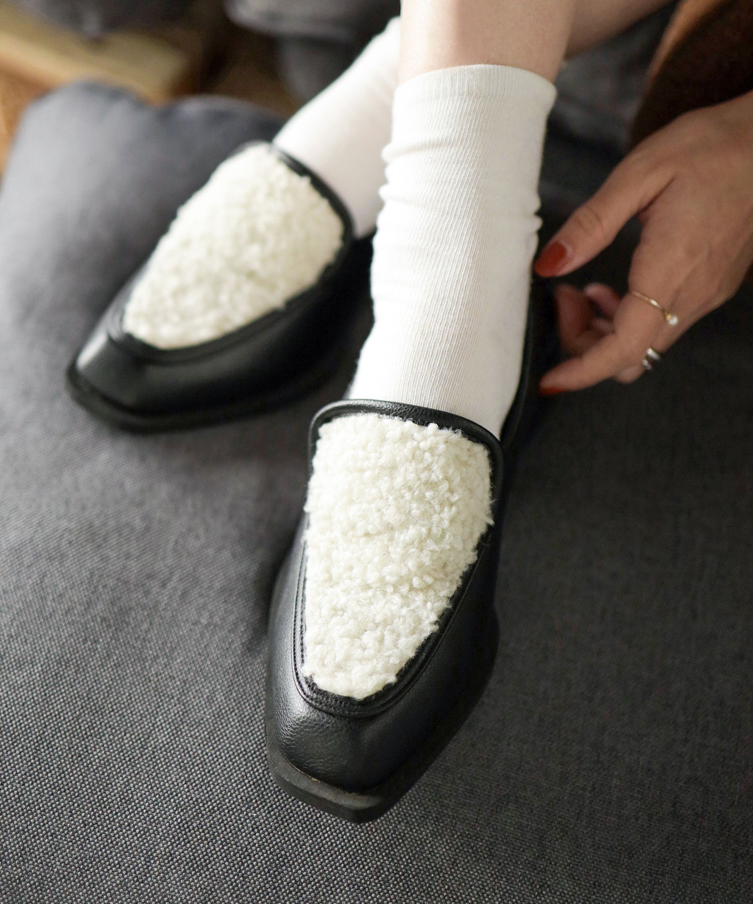 もこもこボアローファー▲返品交換不可