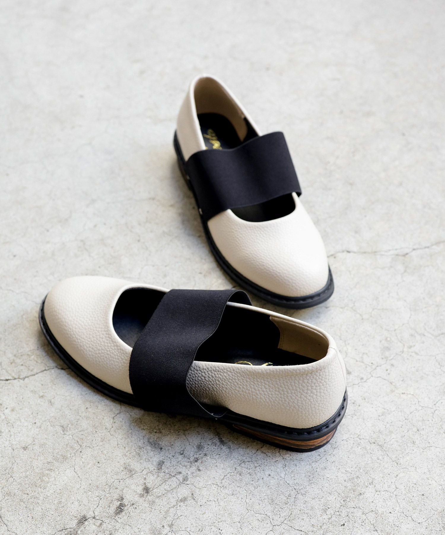 ゴムストラップローファー▲返品不可