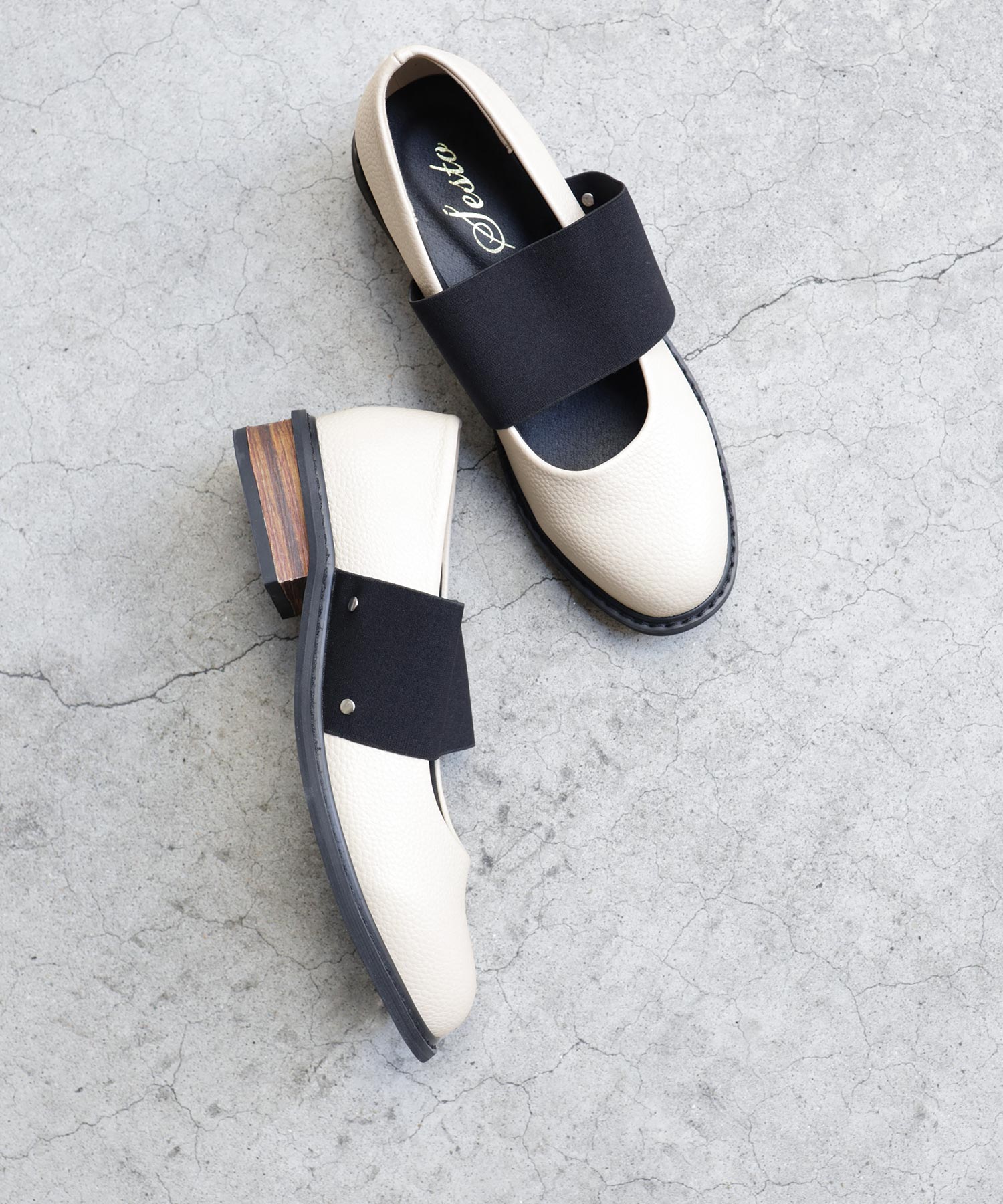 ゴムストラップローファー▲返品不可