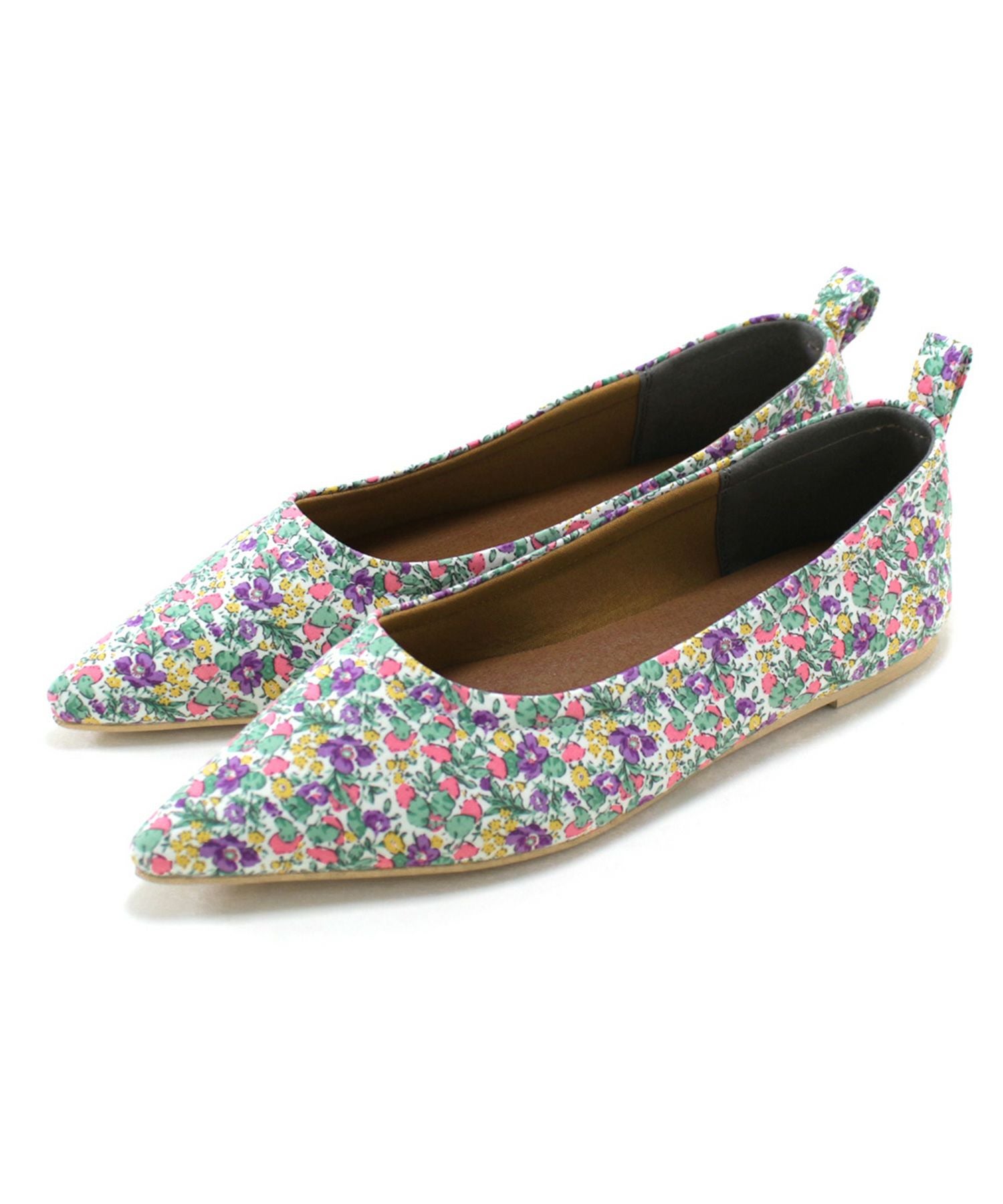 柔らか素材ポインテッドトゥフラットパンプス 一部4月上旬入荷予定