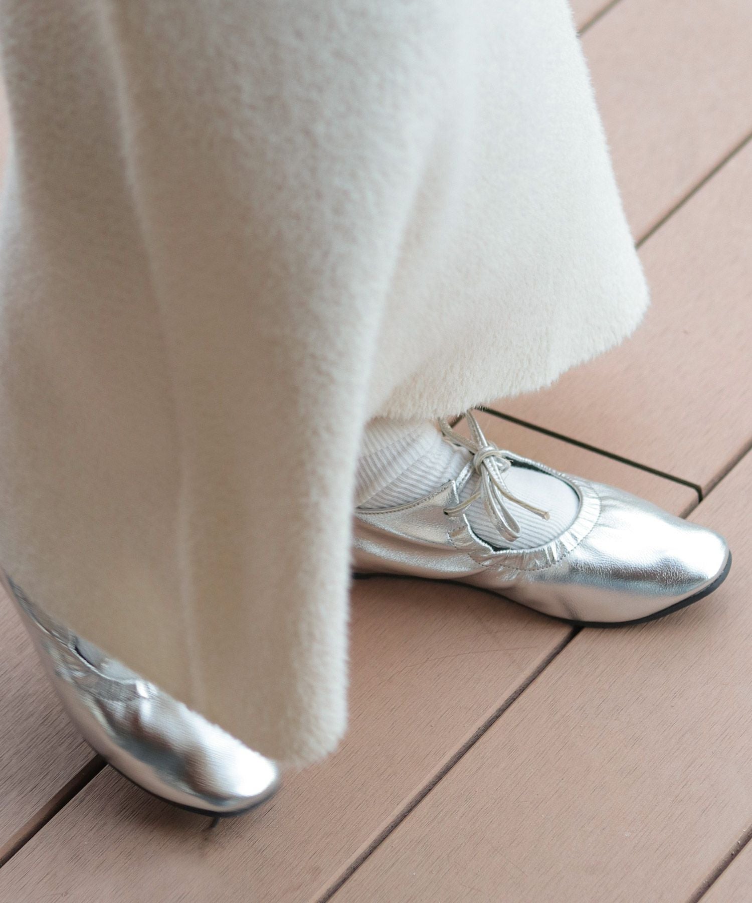 スムース素材レースアップリボンバレエシューズ▲返品不可