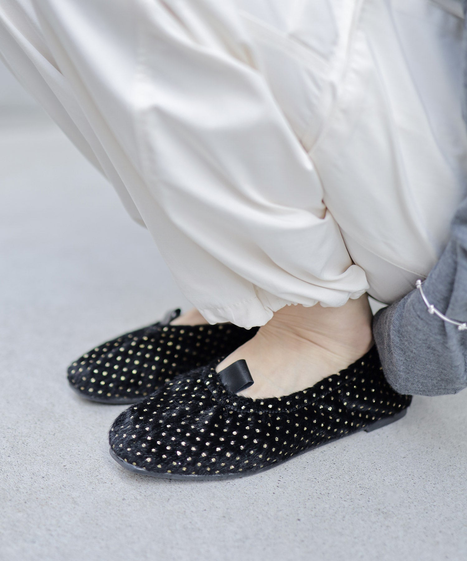 柔らかゴムフラットバレエパンプス▲返品交換不可