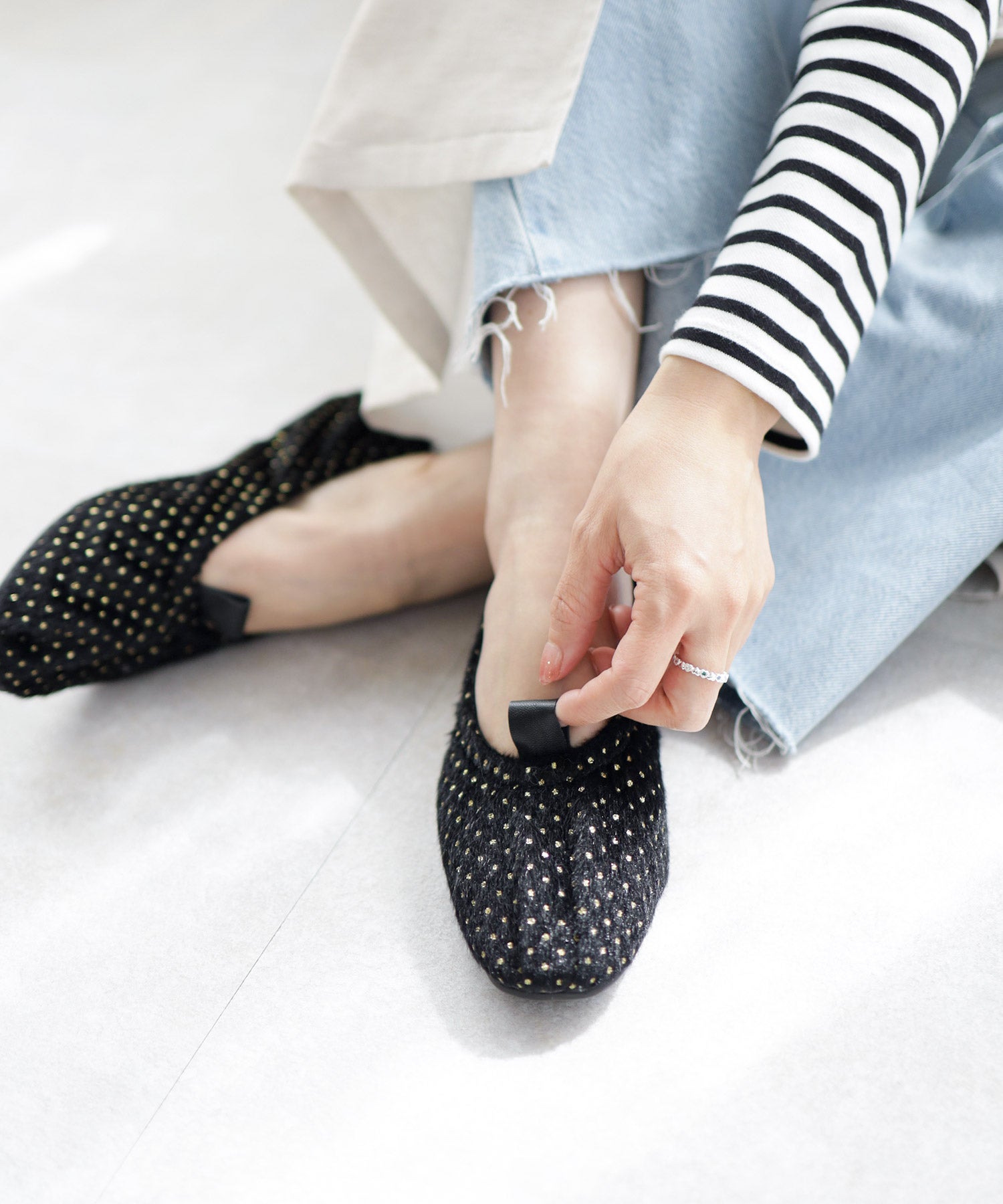 柔らかゴムフラットバレエパンプス▲返品交換不可