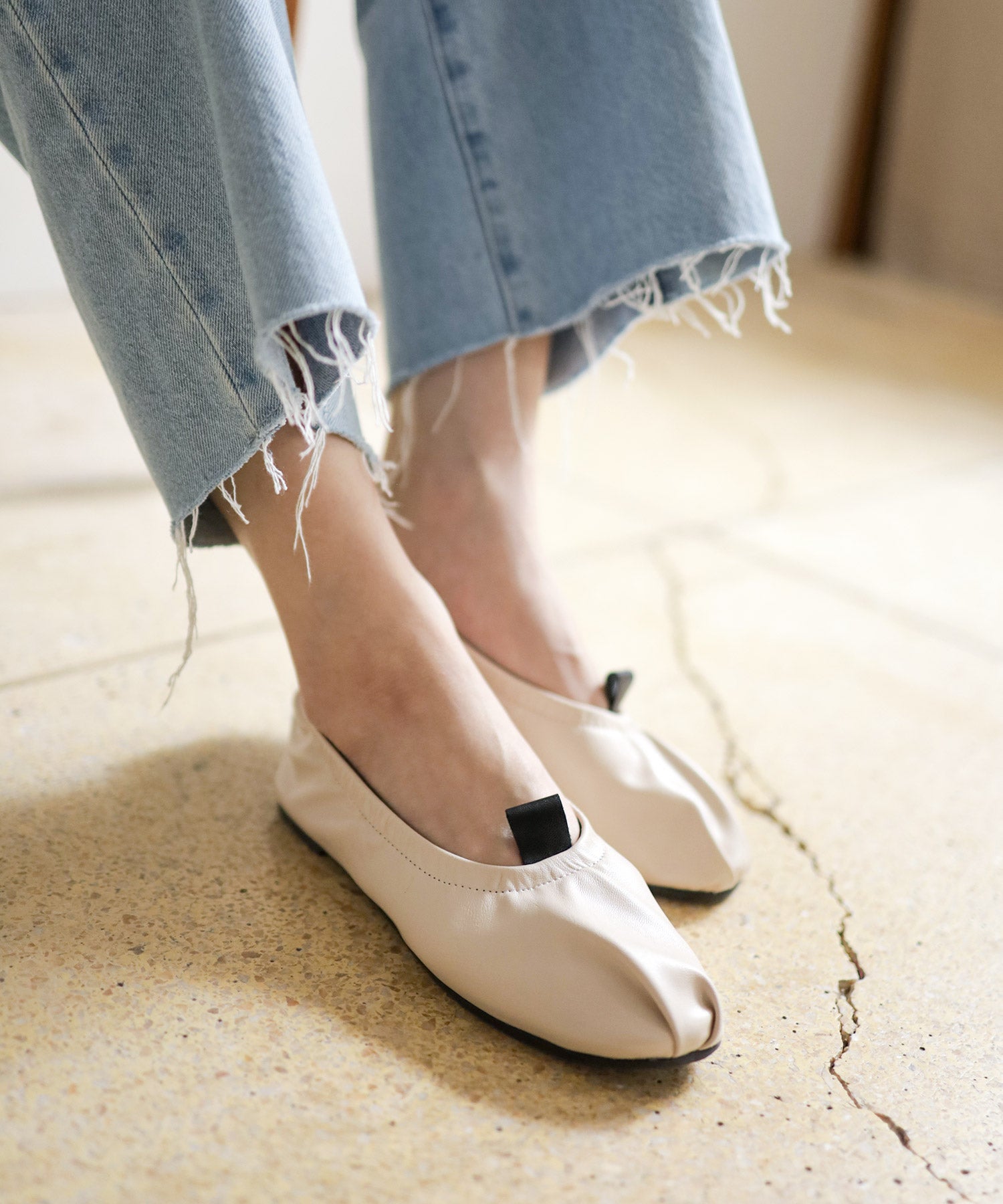 柔らかゴムフラットバレエパンプス▲返品交換不可