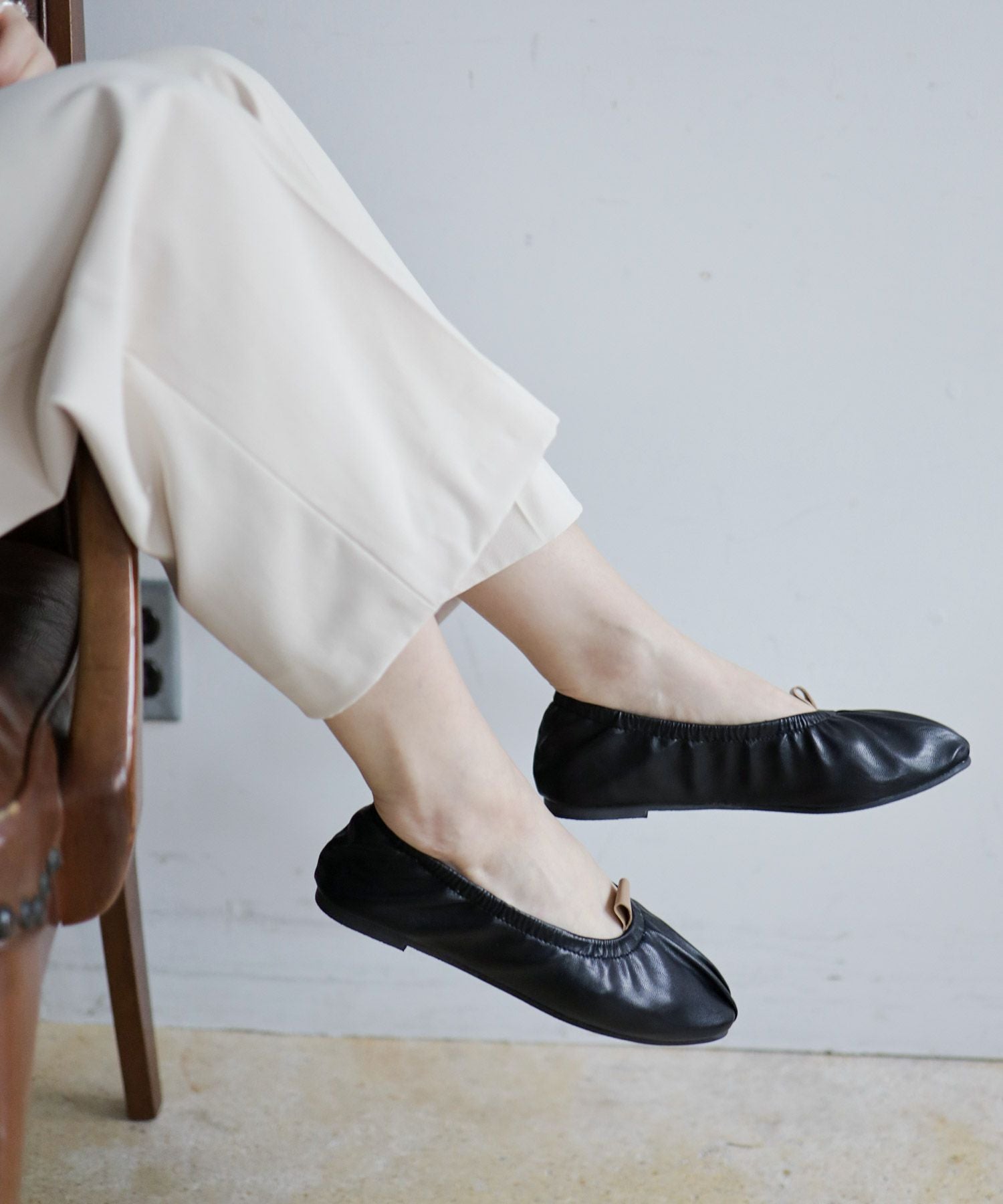 柔らかゴムフラットバレエパンプス▲返品交換不可