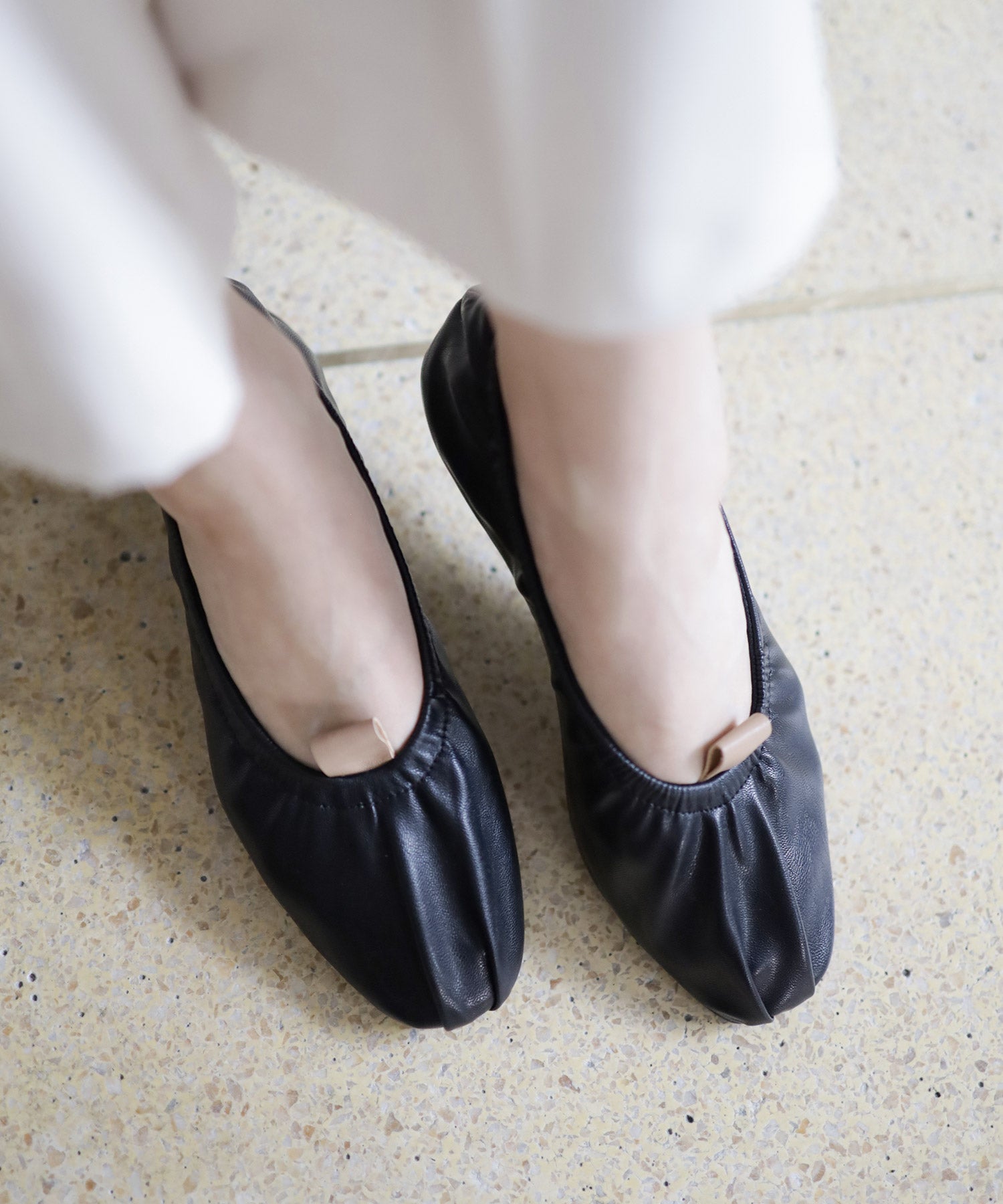 柔らかゴムフラットバレエパンプス▲返品交換不可