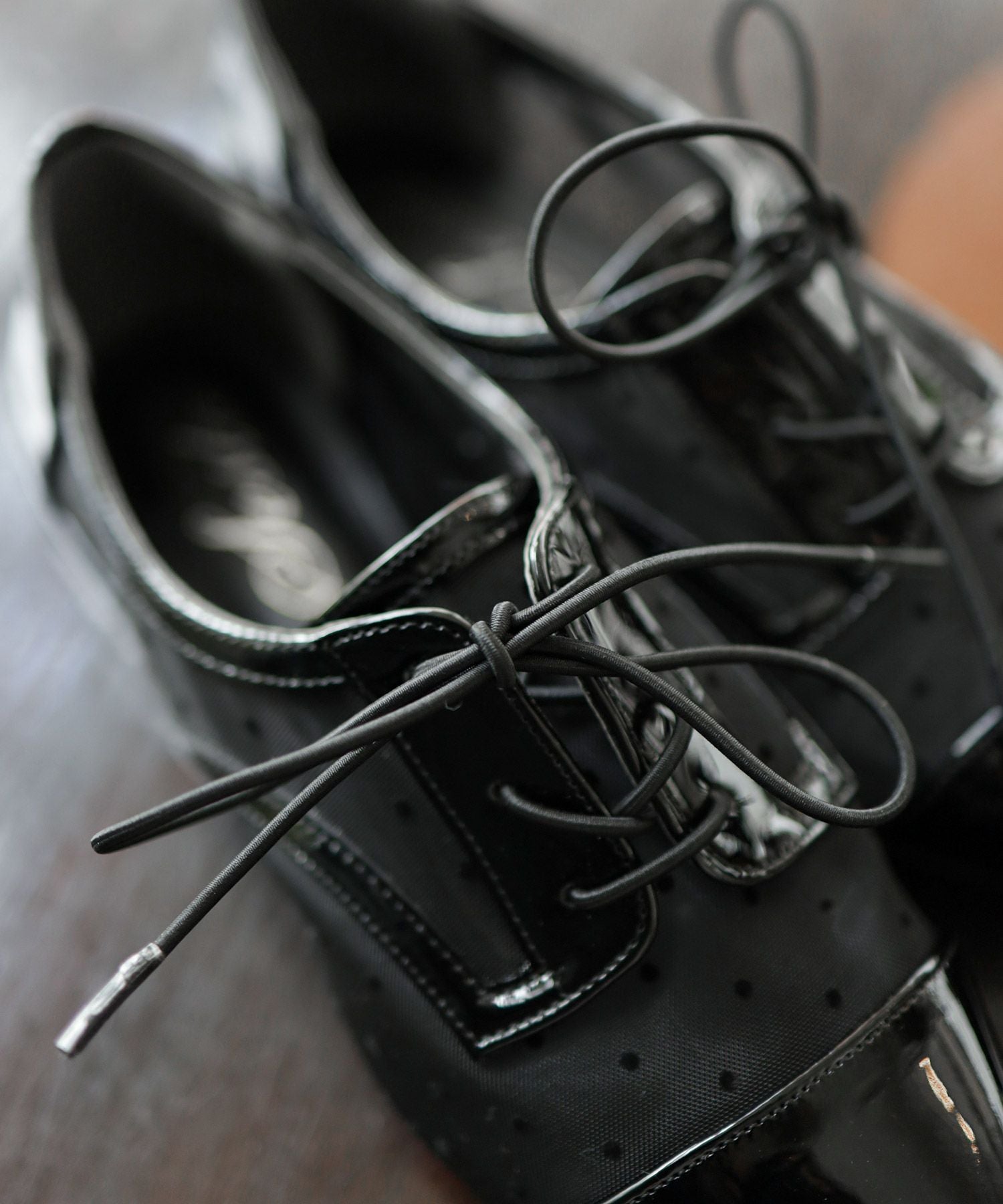 シースルードットレースアップシューズ