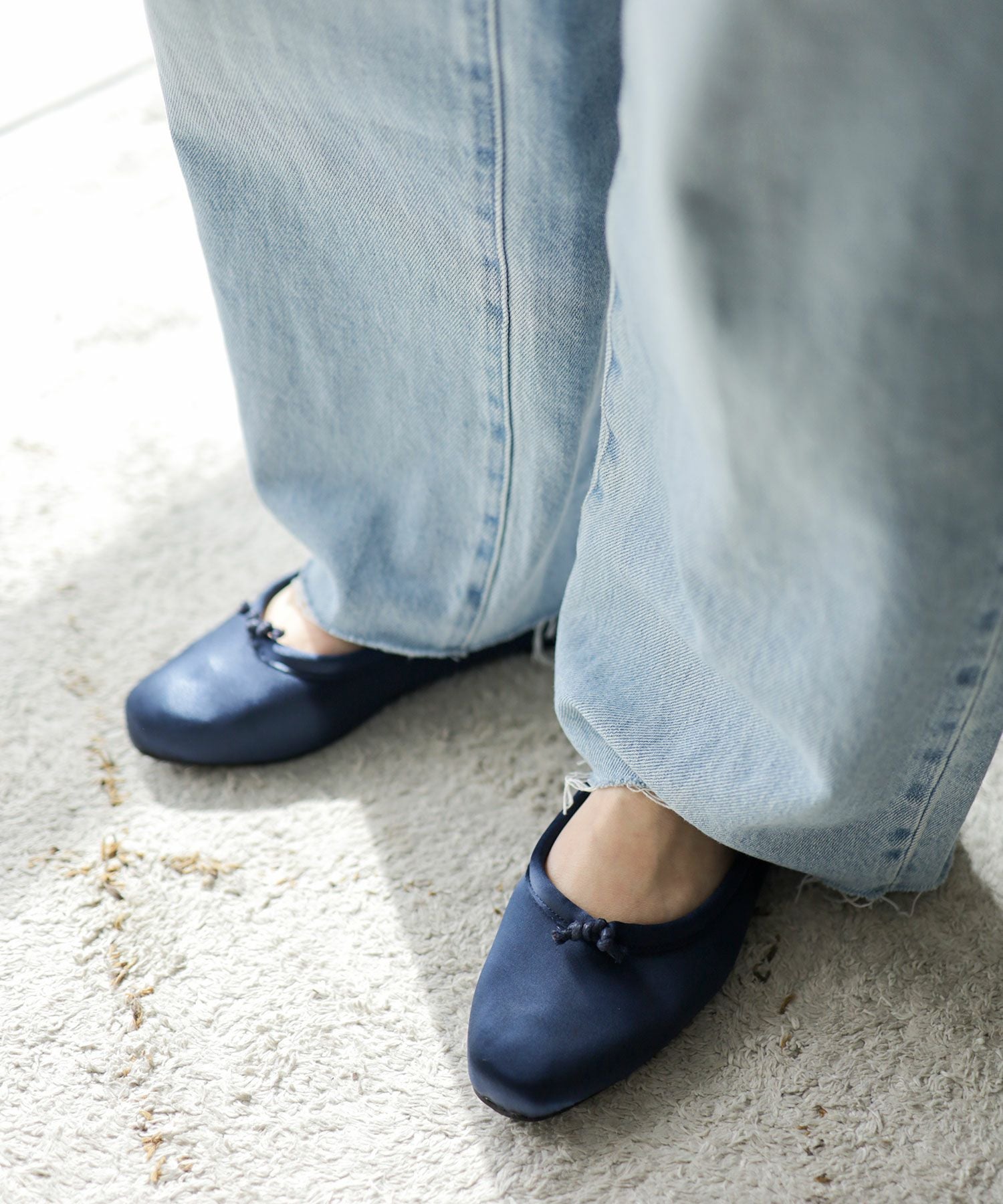 柔らかフィットサテンバレエシューズ ▲返品不可